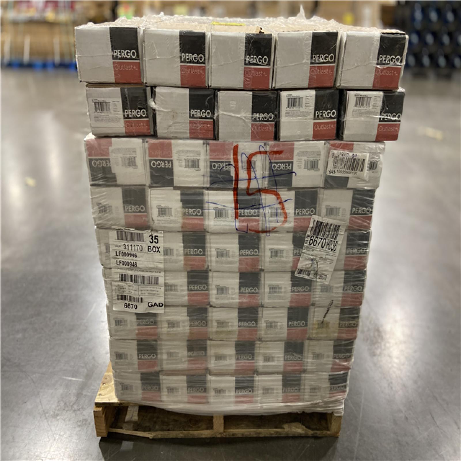 DALLAS LOCATION - Pergo Outlast+ Northern Blonde Maple 12 mm T x 5.2 in. W Waterproof Laminate Wood Flooring (13.74 sqft/case) 45 (CASES)))