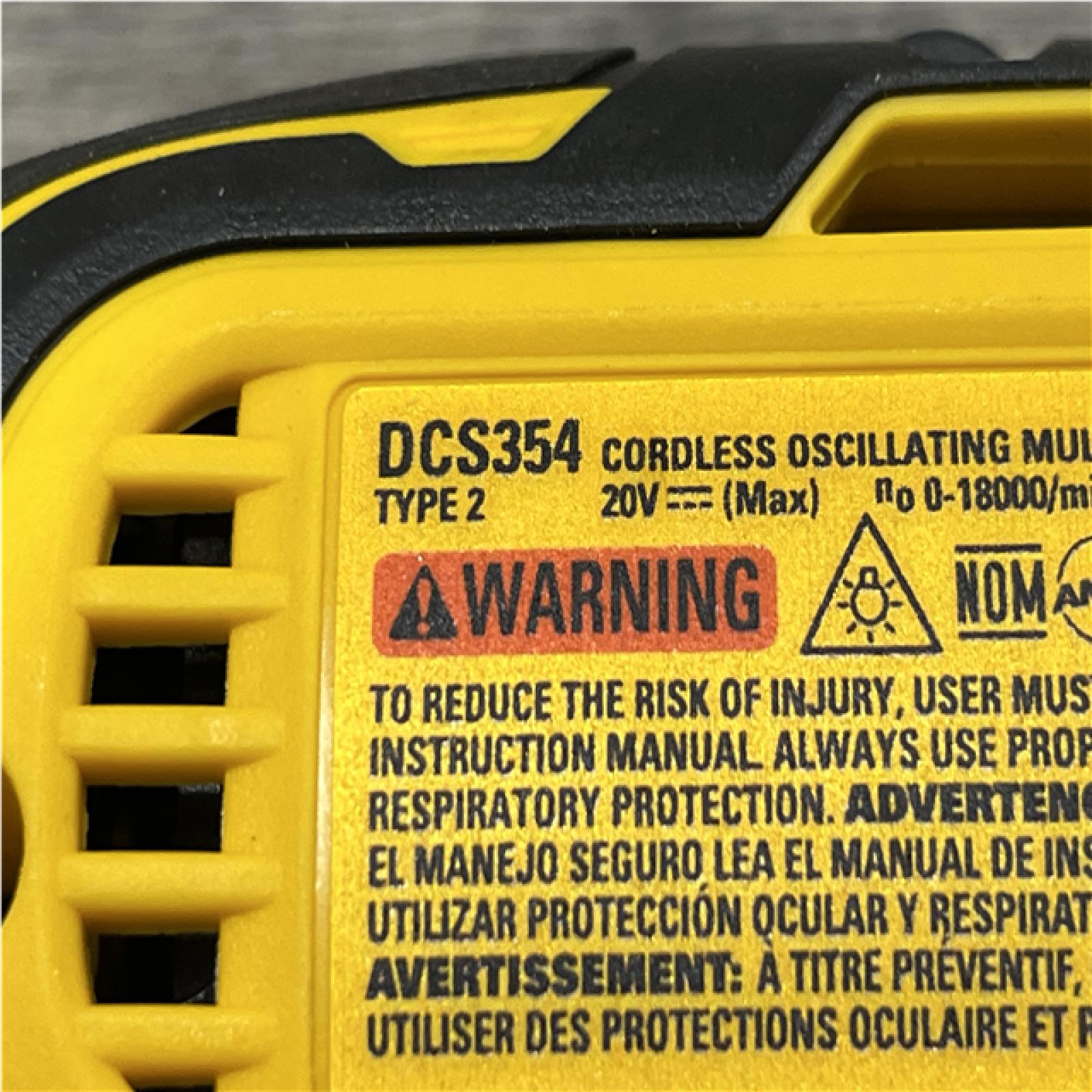 AS-IS DEWALT ATOMIC 20V MAX Cordless Brushless Oscillating Multi Tool Kit
