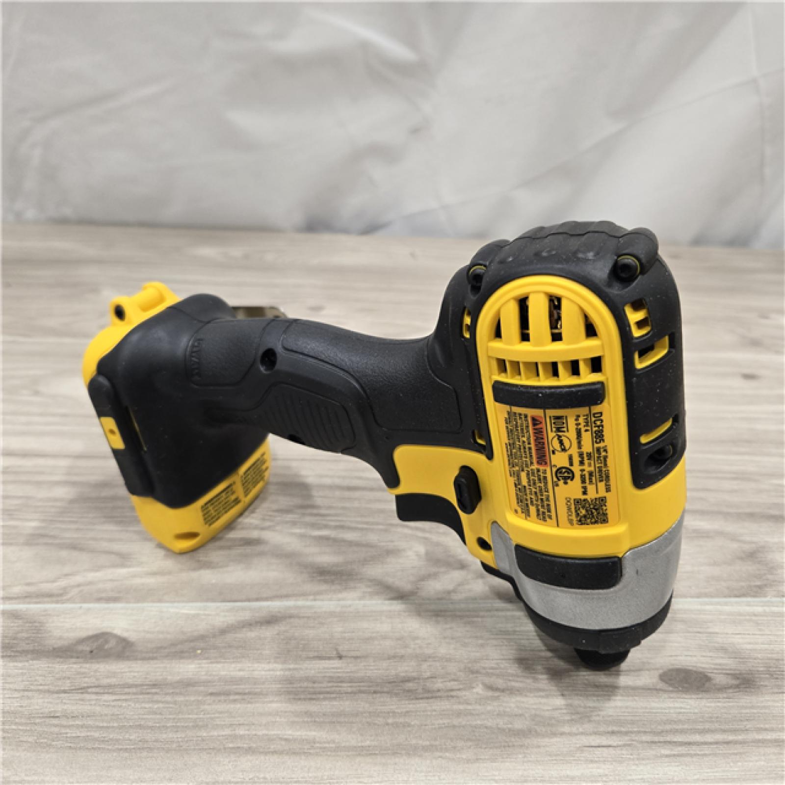 AS-IS DeWALT 20V MAX Cordless Drill Driver/Impact Driver Combo Kit