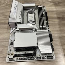 AS-IS GIGABYTE X670E AORUS PRO X AM5 LGA 1718 AMD X670E ATX Motherboard DDR5