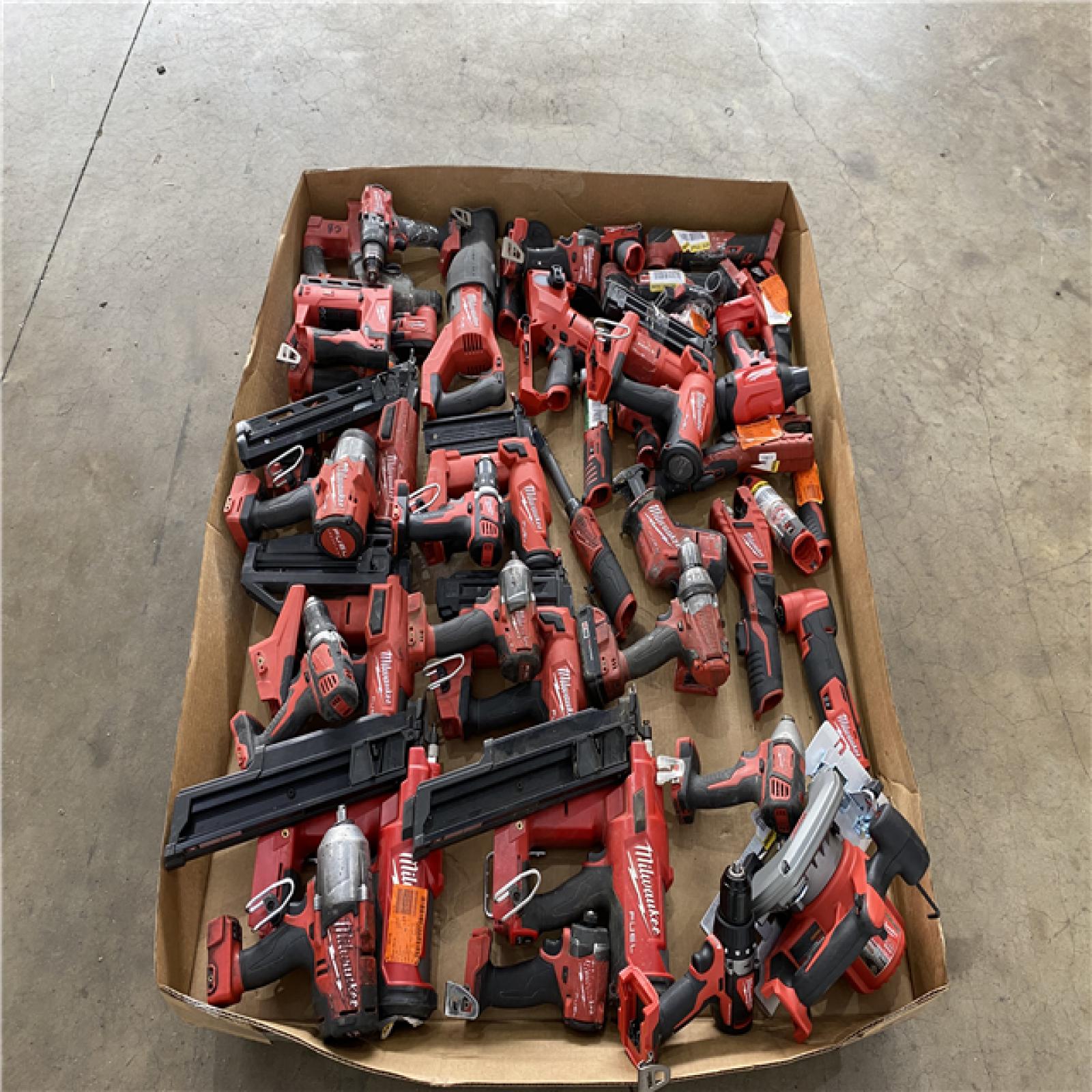 Houston Location AS IS - Tool Pallet