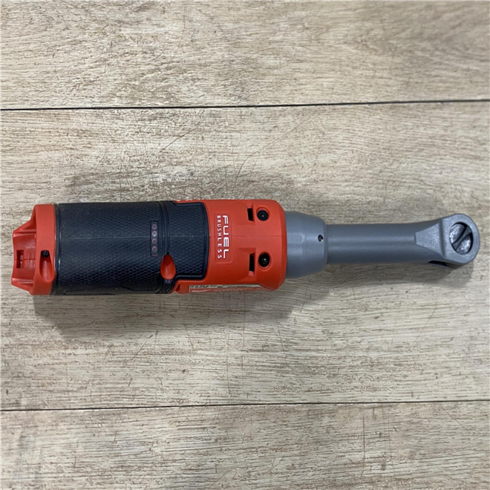 AS-IS Milwaukee 2568-20 12V M12 FUEL Lithium-Ion Brushless Cordless 1/4 Extended Reach High Speed Ratchet (Tool Only)