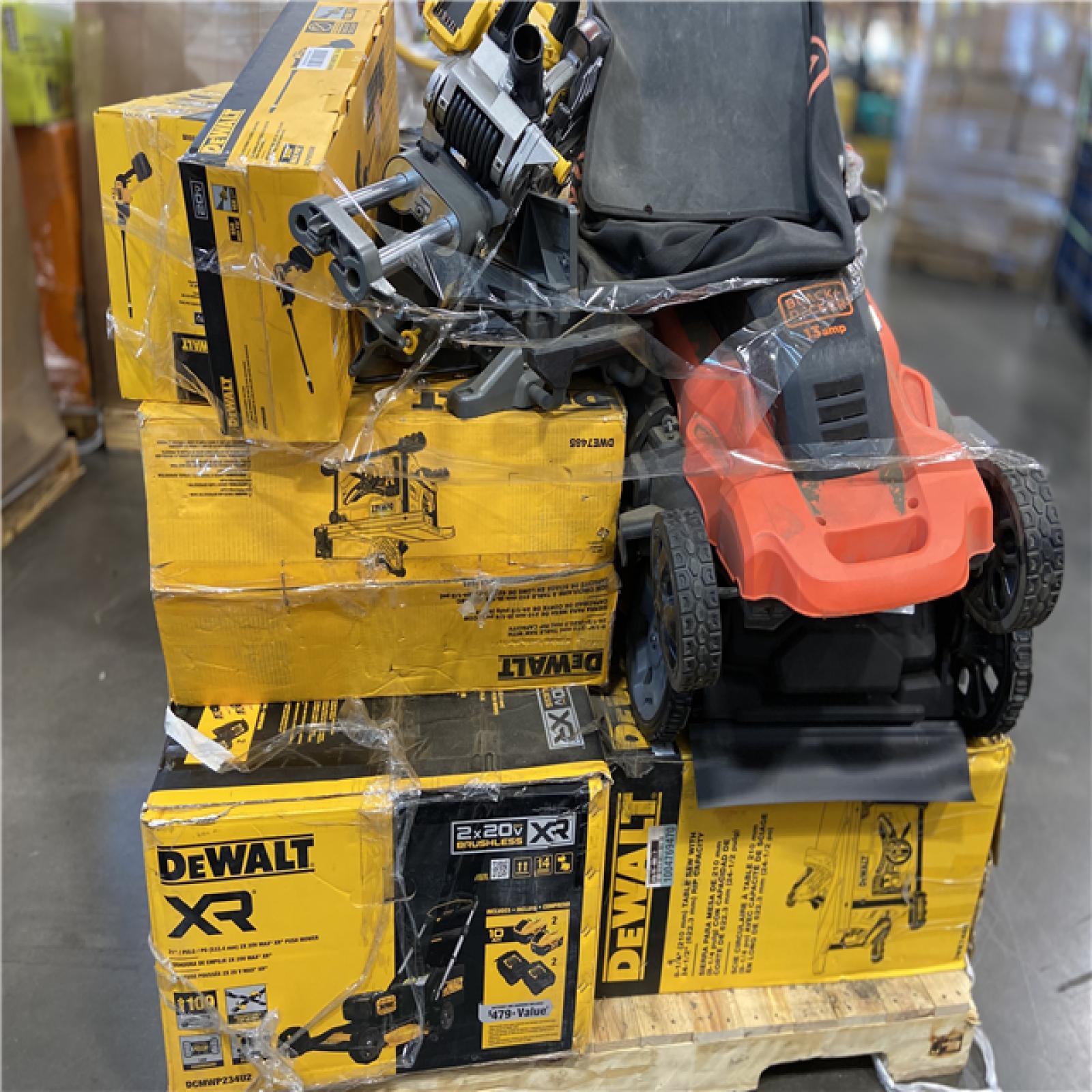 DALLAS LOCATION - TOOL PALLET