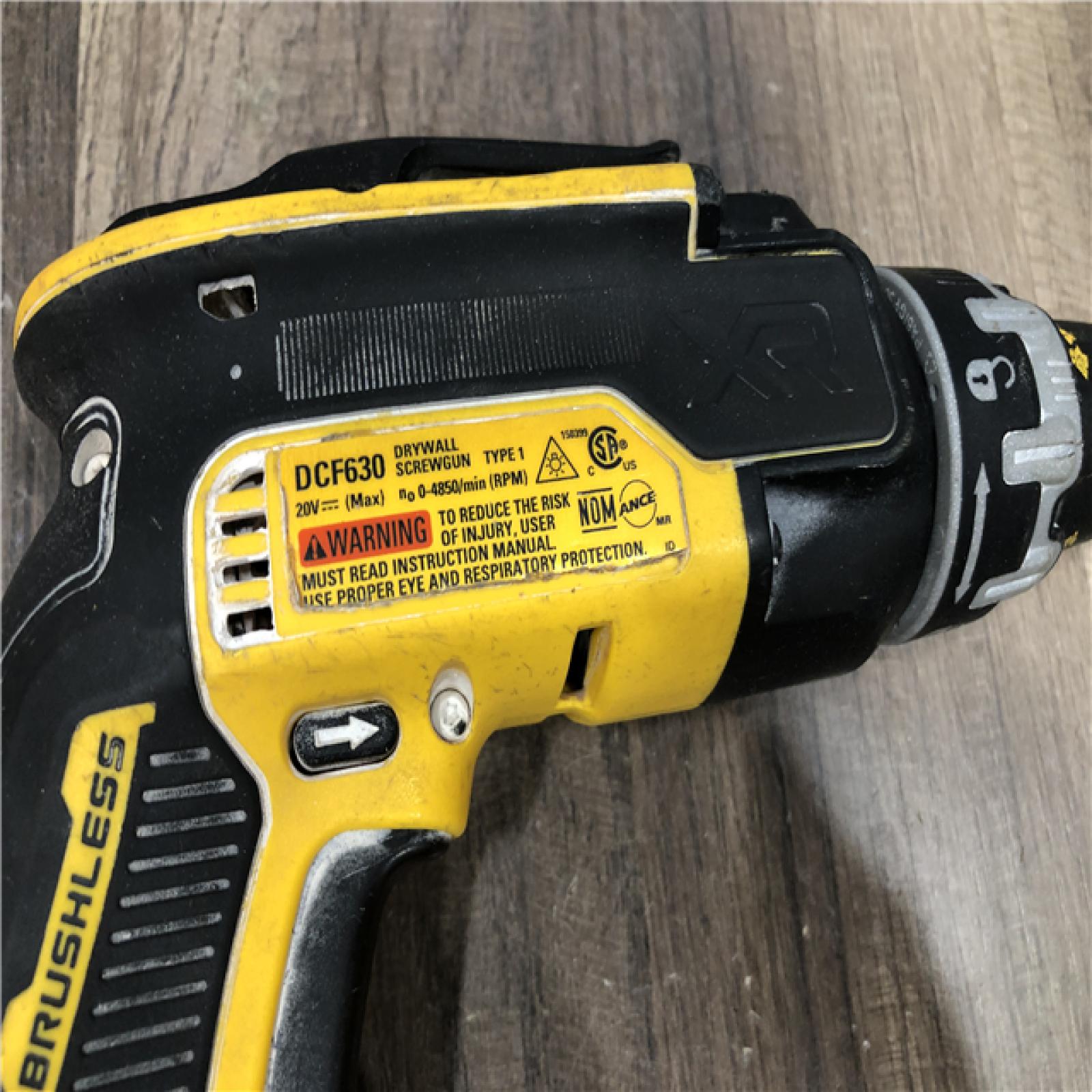 AS-IS DEWALT XR 20V MAX Lithium-Ion Cordless Brushless Screw Gun (Tool Only)