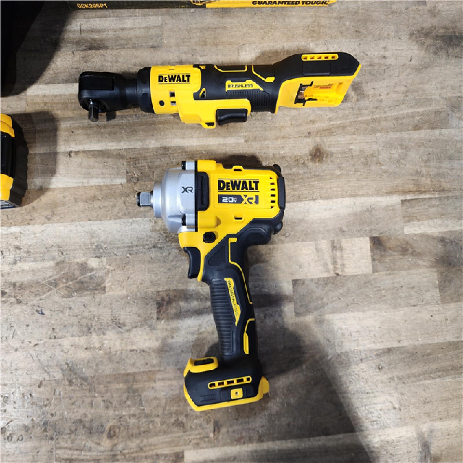 HOUSTON LOCATION - AS-IS (APPEARS LIKE NEW) DEWALT 20V Lithium-Ion Cordless 2-Tool Combo Kit