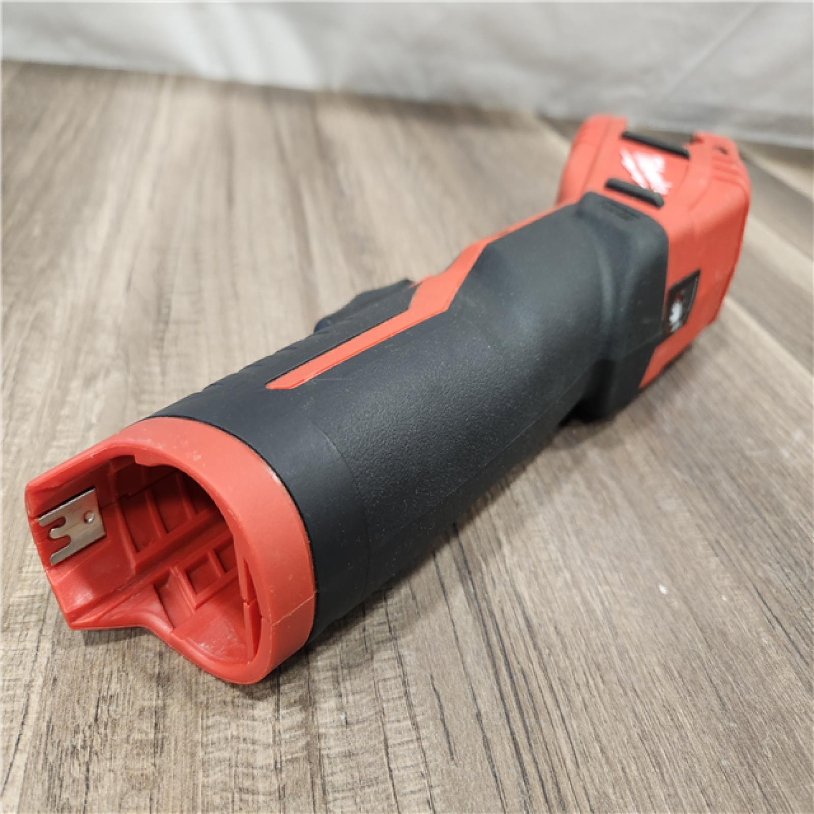 AS-IS- Milwaukee M12 12V Lithium-Ion Cordless Copper Tubing Cutter (Tool-Only)