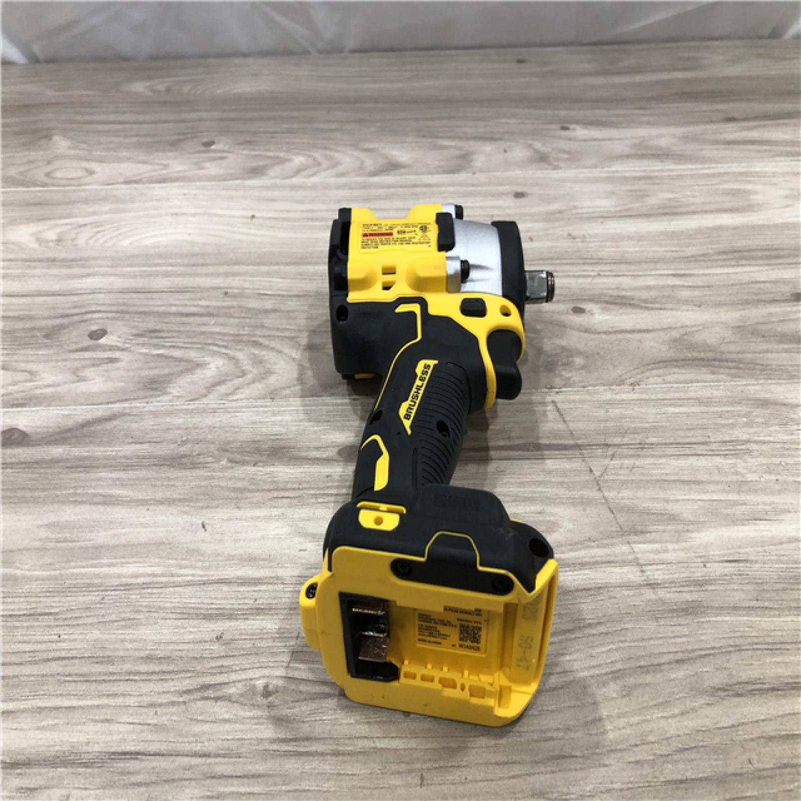 AS-IS DEWALT ATOMIC 20V MAX Cordless 1/2 in. Variable Speed Impact Wrench (Tool Only)