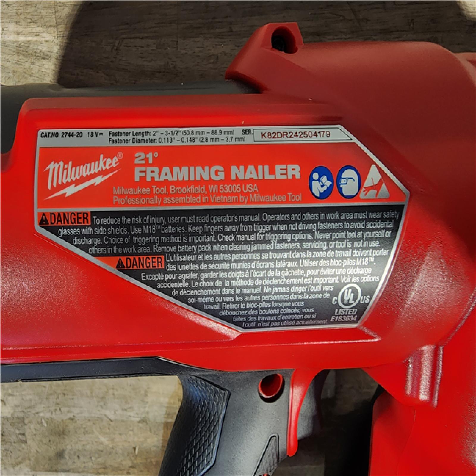 HOUSTON LOCATION - AS-IS (APPEARS LIKE NEW) Milwaukee 2744-20 M18 FUEL 3-1/2 in. 18V 21-Degree Lithium-Ion Brushless Cordless Framing Nailer (Tool-Only)