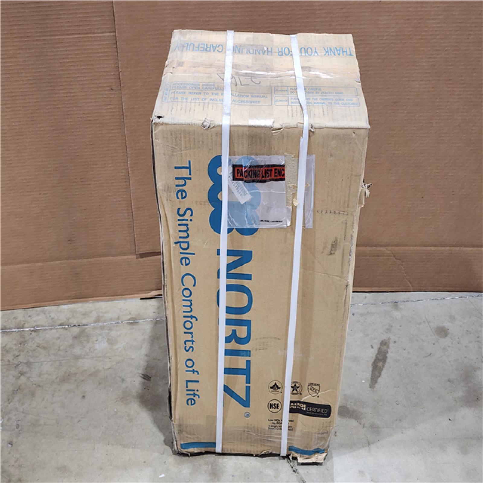 HOUSTON LOCATION - AS-IS NC199OD 199 900 BTU Outdoor Commercial Tankless Water Heater (NG)