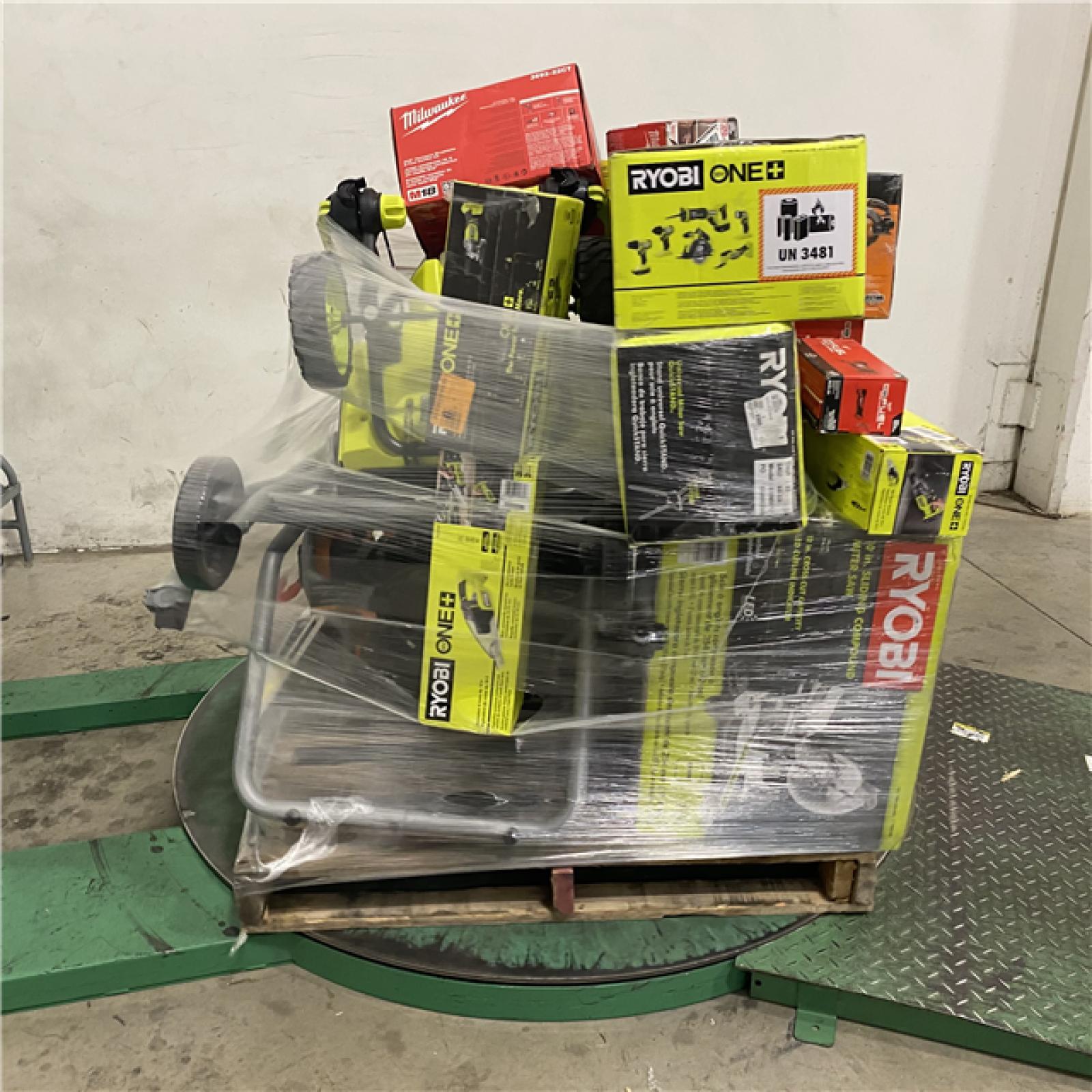 Dallas Location - As-Is Tool Pallet