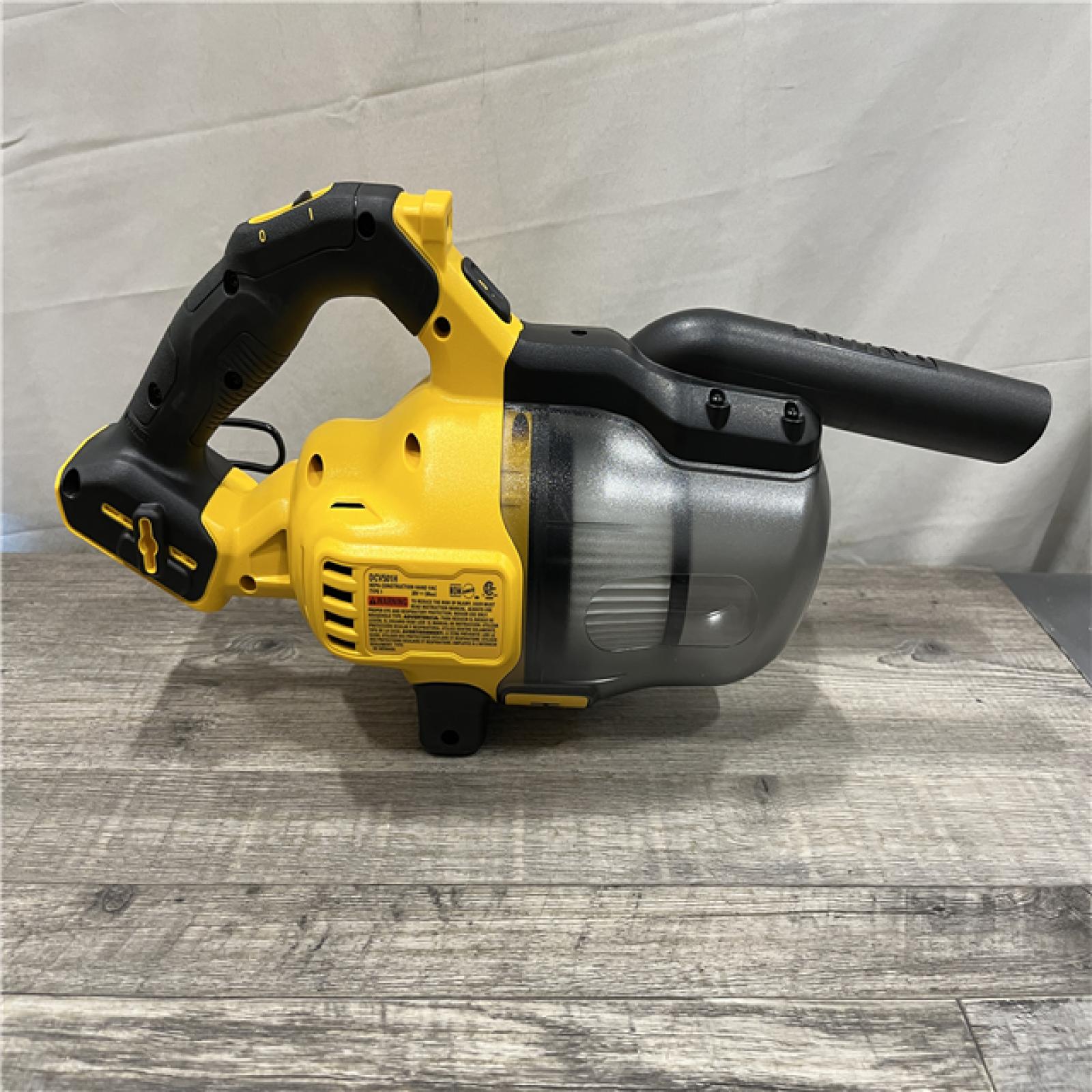 AS-IS DEWALT Bagless 20V MAX Stick Cordless General Dirt Filter Handheld Vacuum (Tool Only)