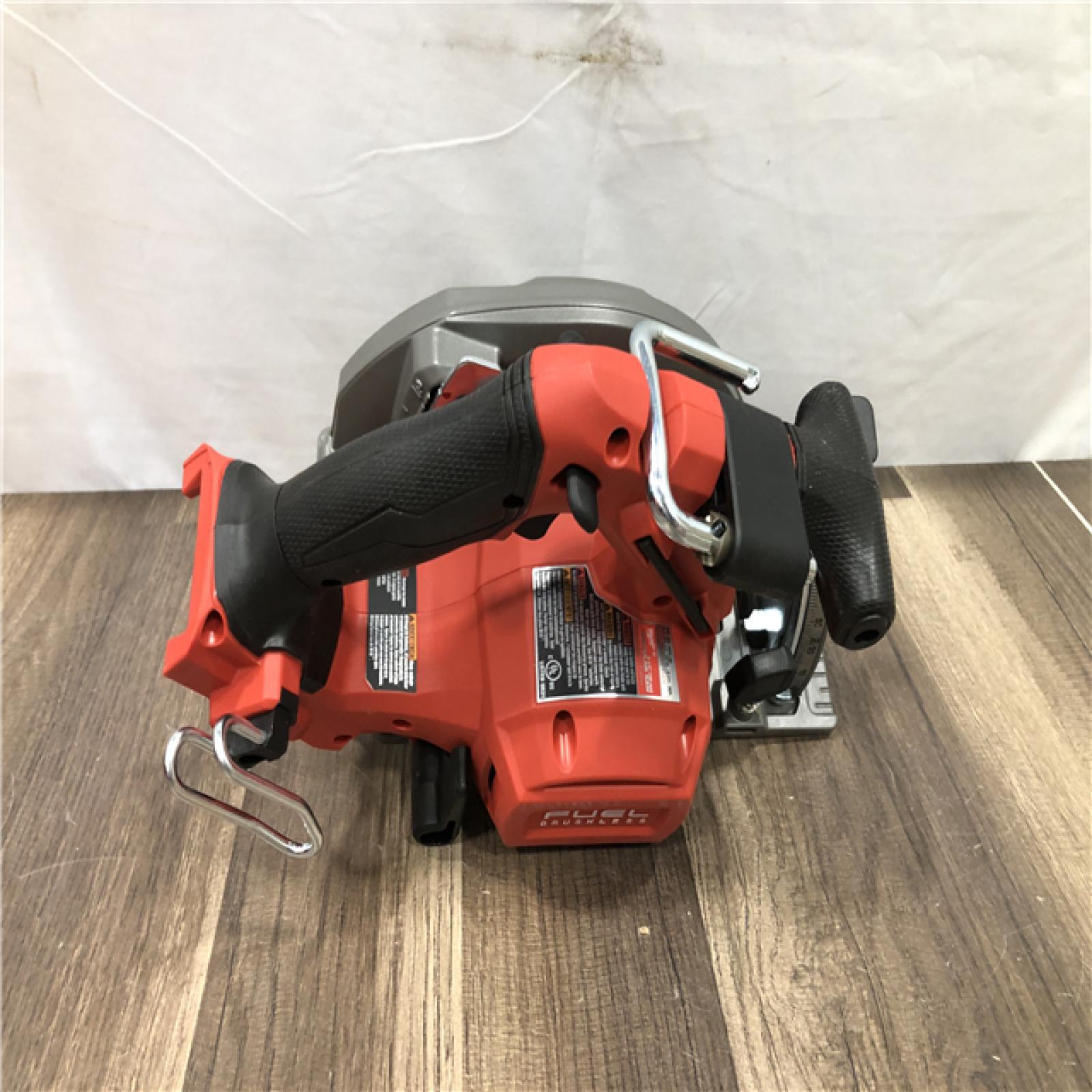 AS-IS Milwaukee FUEL 18V Lithium-Ion Brushless Cordless 6-1/2 in. Circular Saw (Tool-Only)