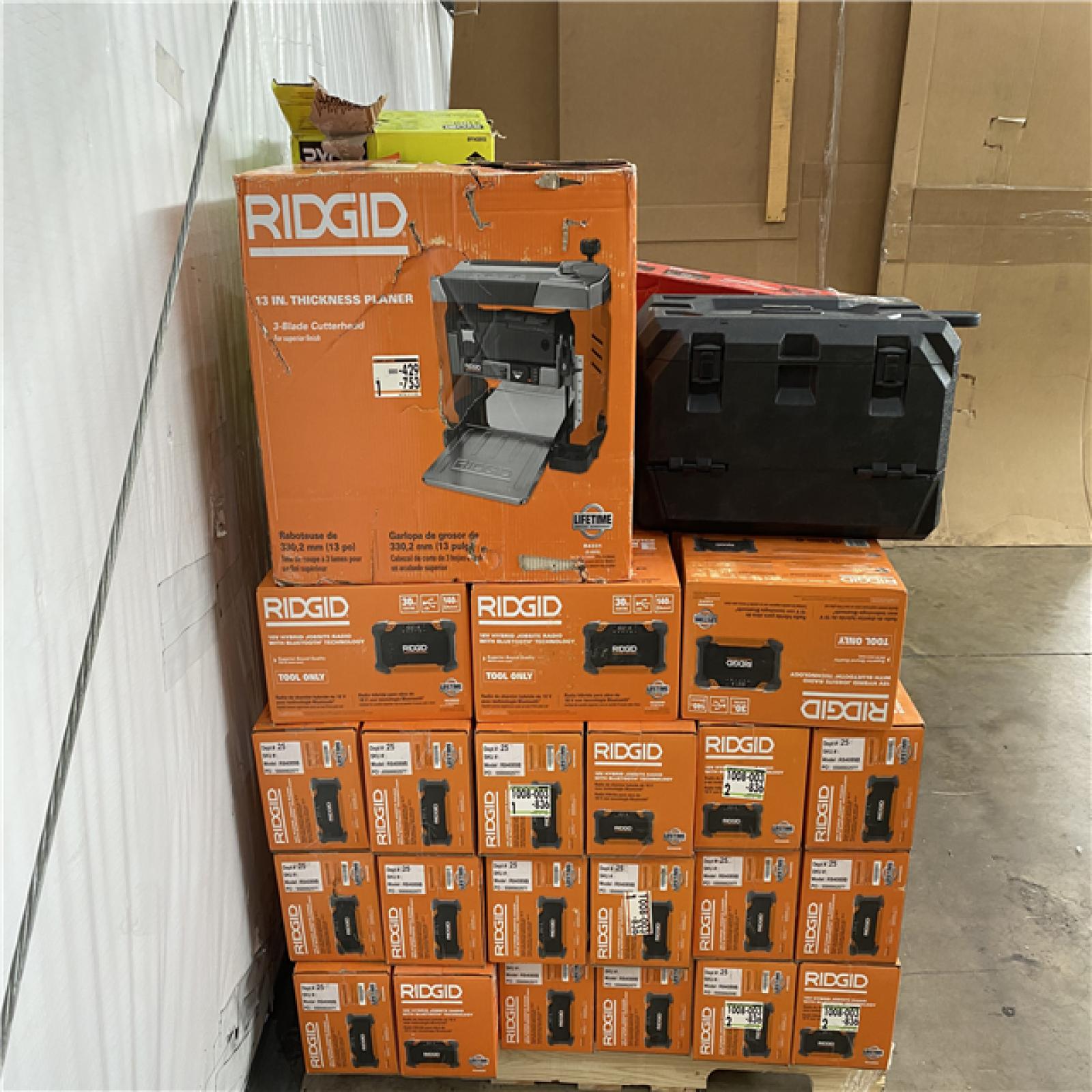 Houston Location AS IS - Tool Pallet