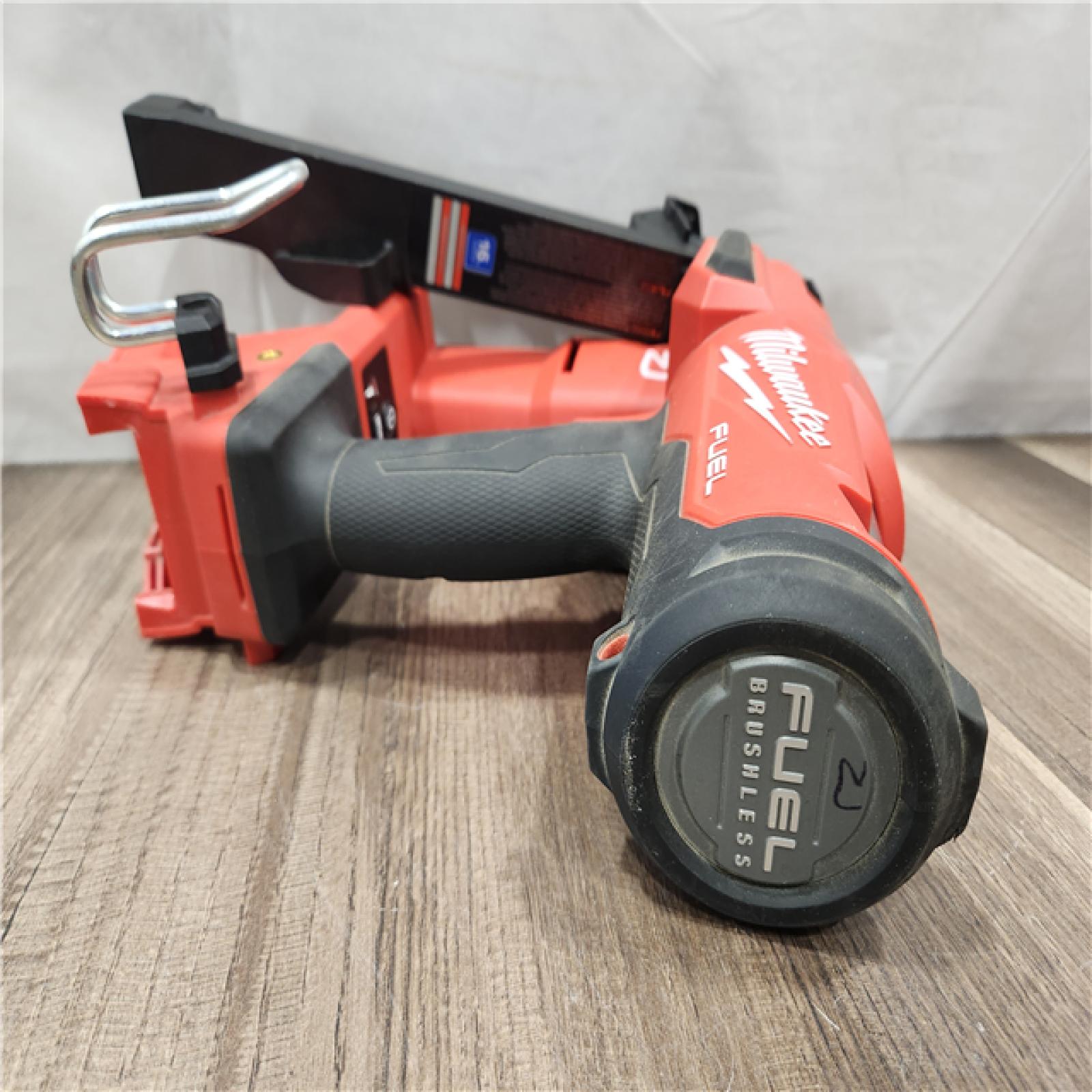 AS-IS- Milwaukee 18V Cordless Gen II 16 Gauge Angled Finish Nailer (Tool Only)