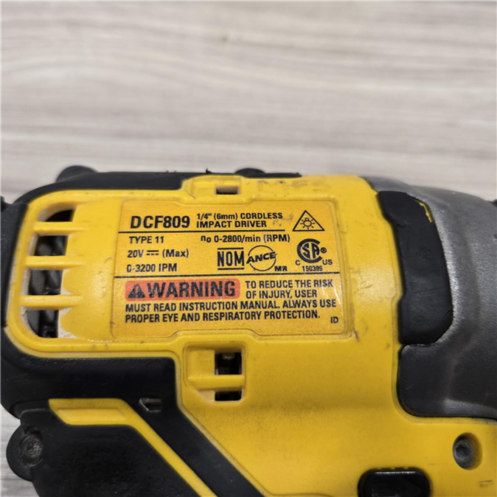 AS-IS DeWALT ATOMIC 20V MAX Cordless Compact Impact Driver Kit