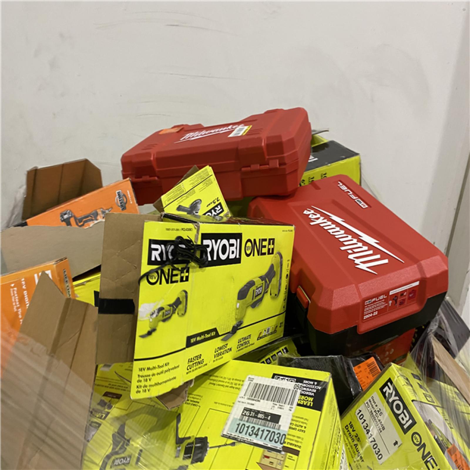 Dallas Location - As-Is Tool Pallet