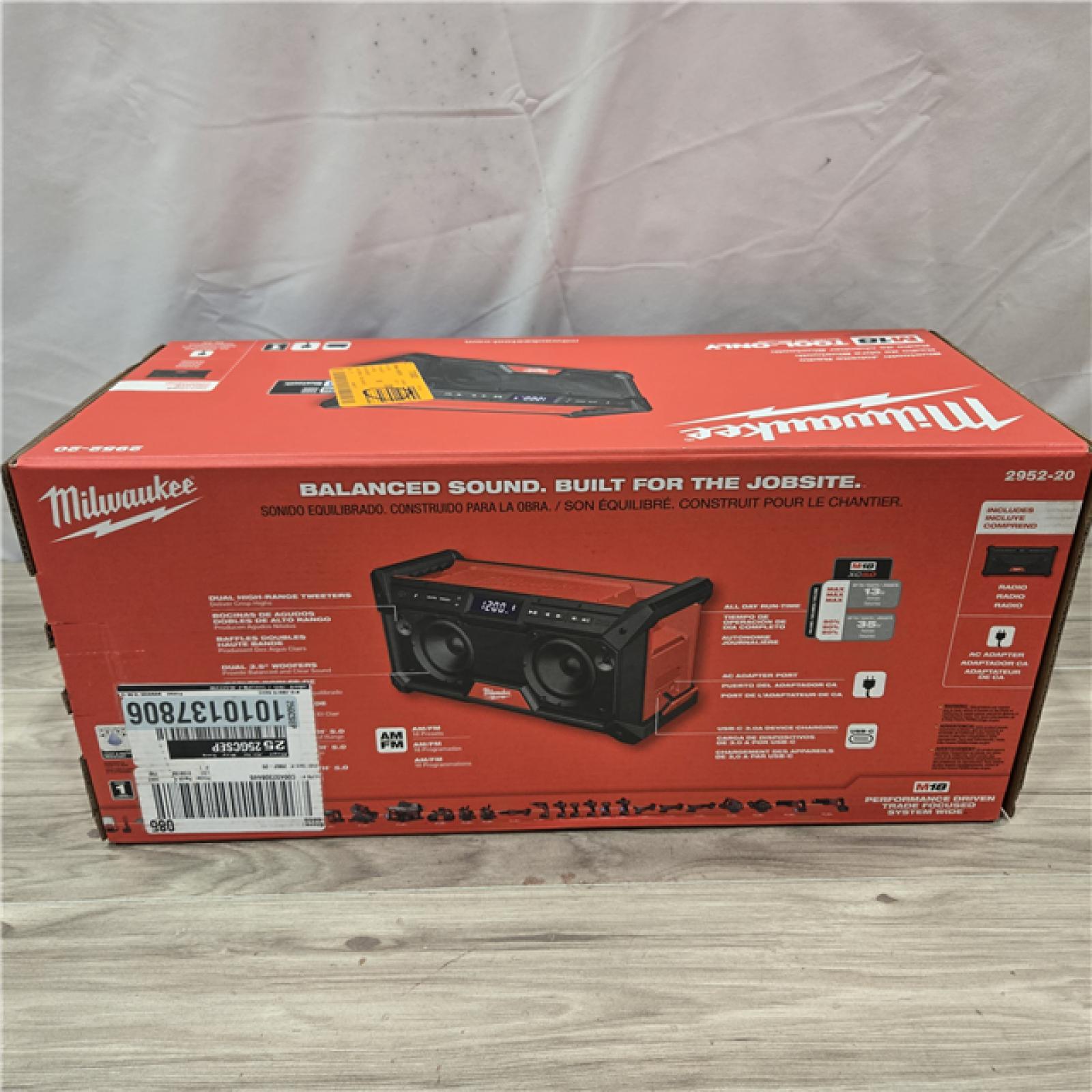 NEW! - Milwaukee M18 18V Lithium-Ion Cordless Jobsite Radio
