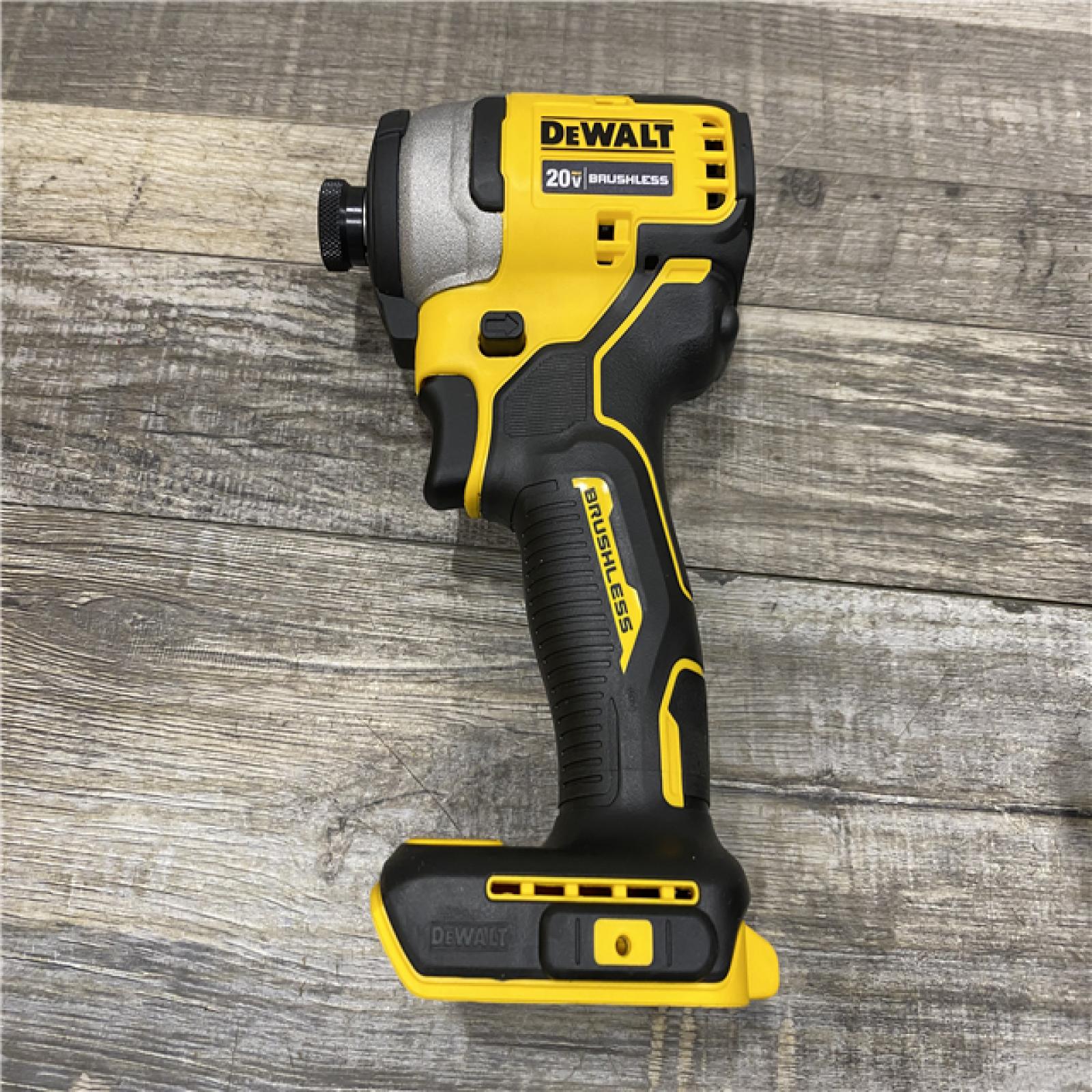 AS-IS DEWALT Atomic 20V Max Lithium-Ion Brushless Cordless Compact 1/4 in. Impact Driver Kit