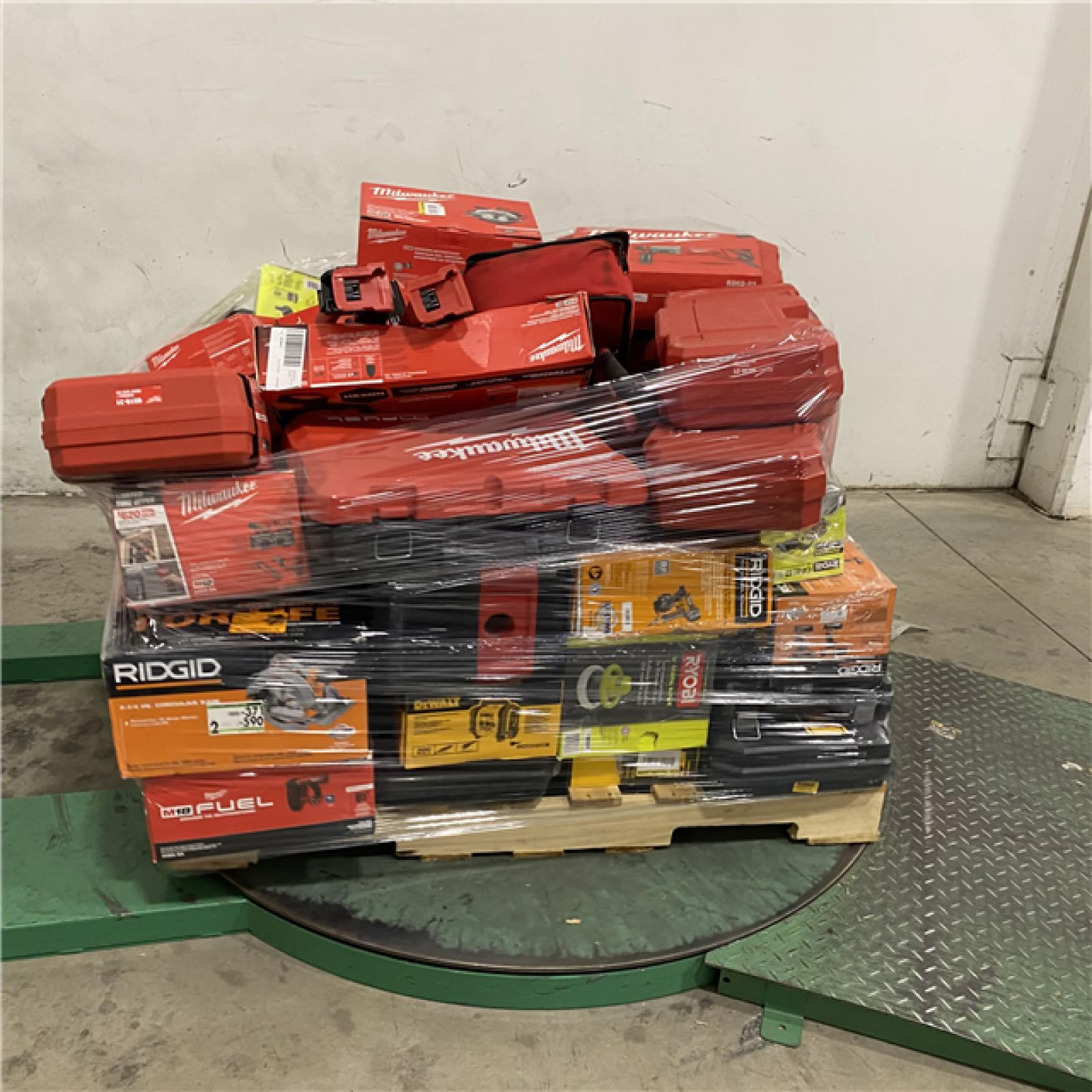 Dallas Location - As-Is Tool Pallet