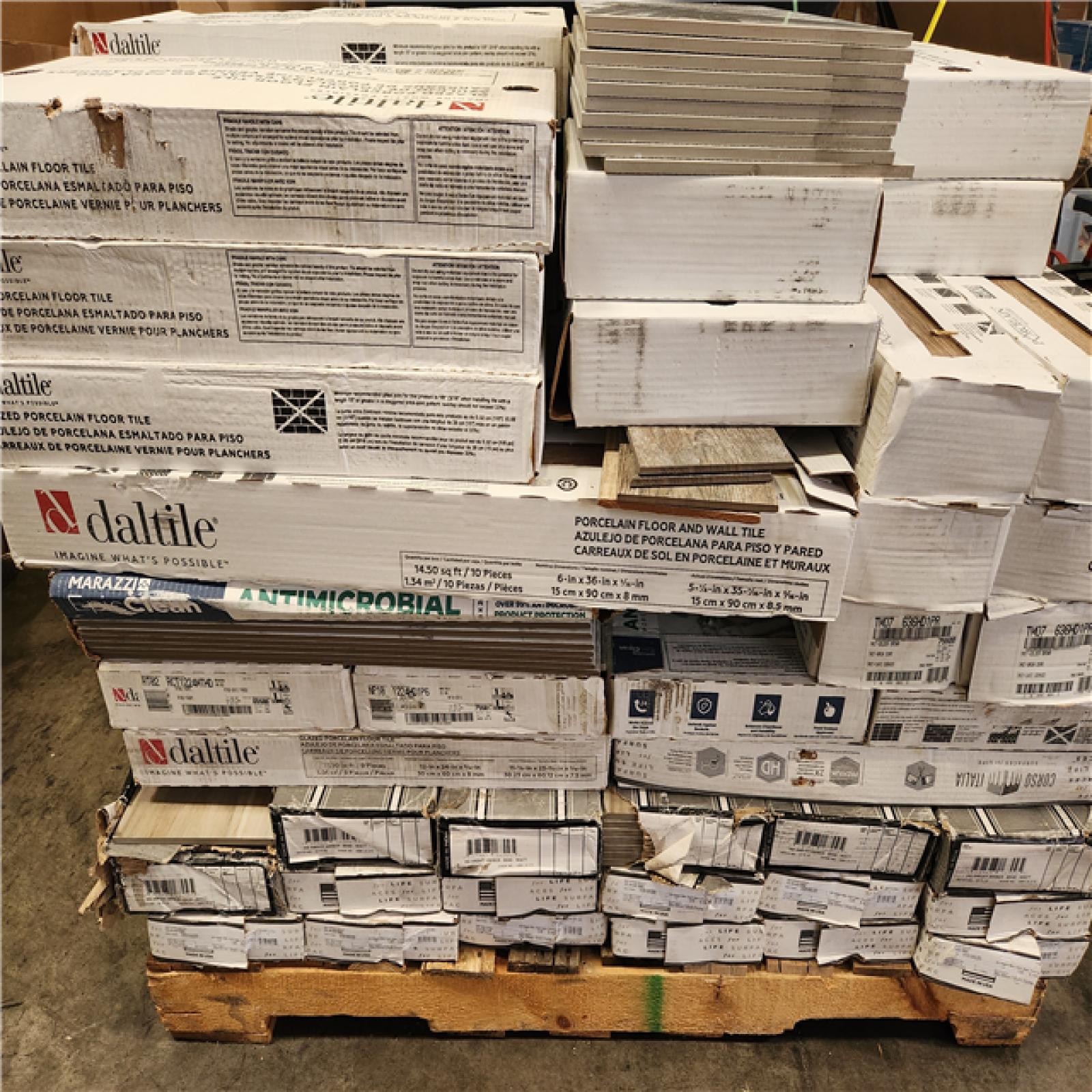 Phoenix AS-IS Mixed Home Flooring and Wall Tile Pallet