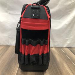 NEW- Milwaukee PACKOUT 15 in. Structured Tool Bag