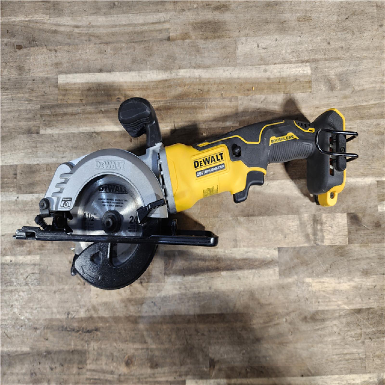 HOUSTON LOCATION - AS-IS (2) DEWALT ATOMIC 20V MAX Cordless Brushless 4-1/2 in. Circular Saw (Tool Only)
