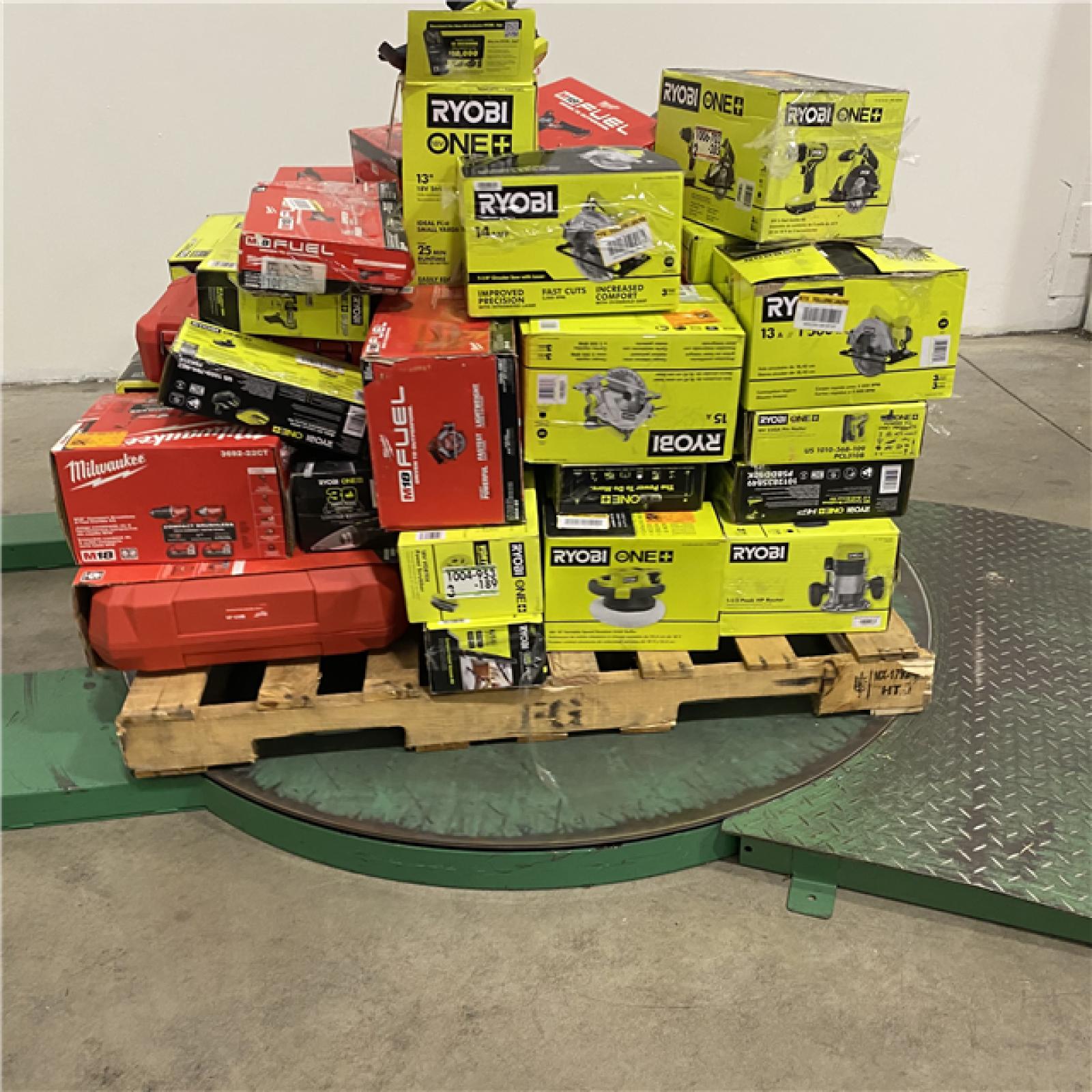 Dallas Location - As-Is Tool Pallet