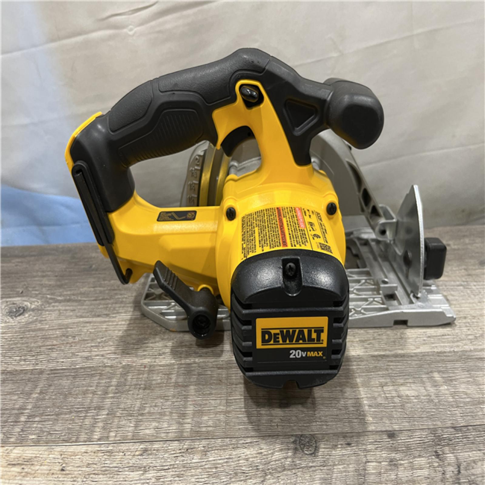 AS-IS DEWALT 20-Volt MAX Lithium-Ion Cordless 6-1/2 in. Circular Saw (Tool-Only)