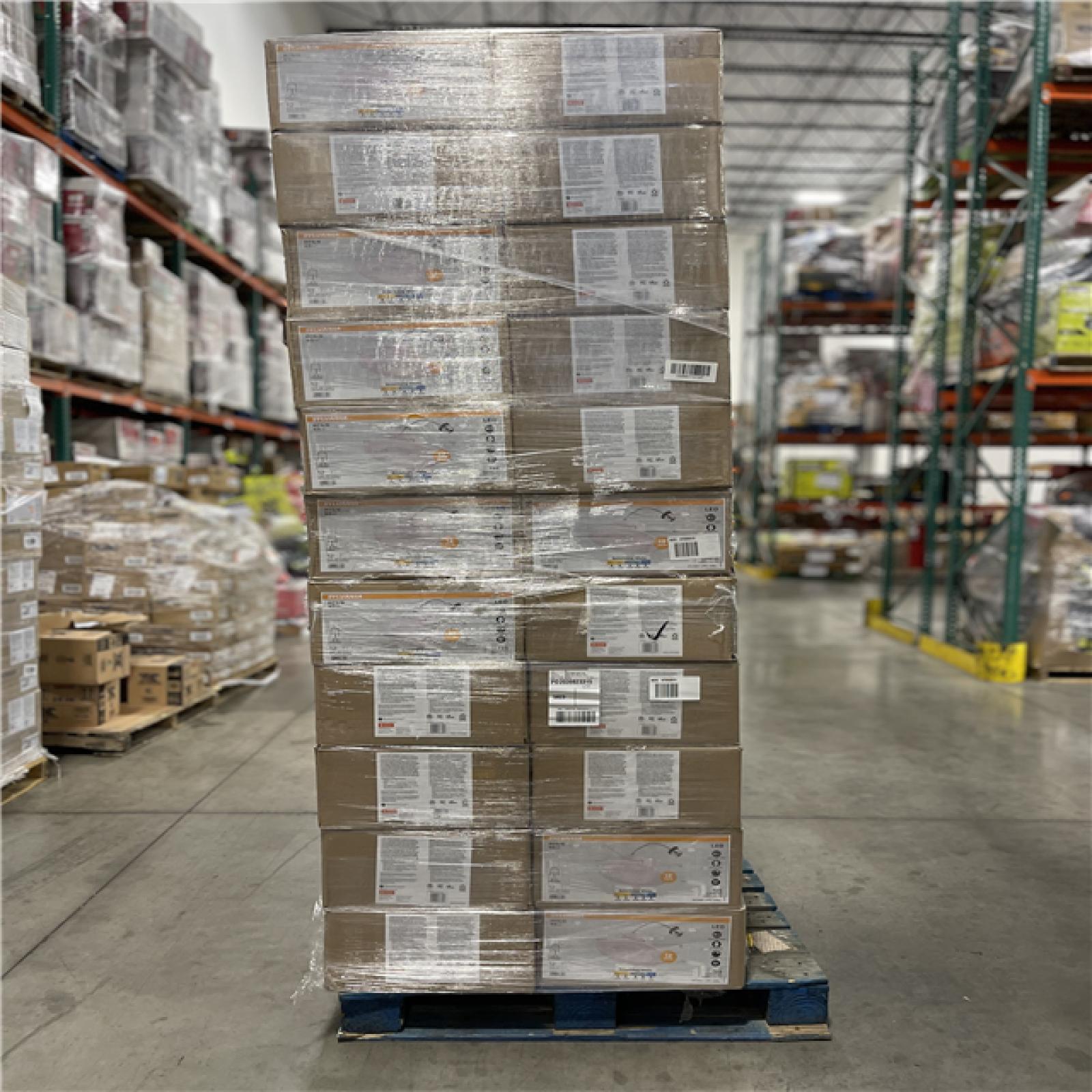 DALL AS LOCATION - LEDVANCE Integrated LED 6 in. Retro Fit Selectable Color 675 Lumen Dimmable Recessed Light White  Wet Rated (12-Pack) PALLET- (66 CASES)