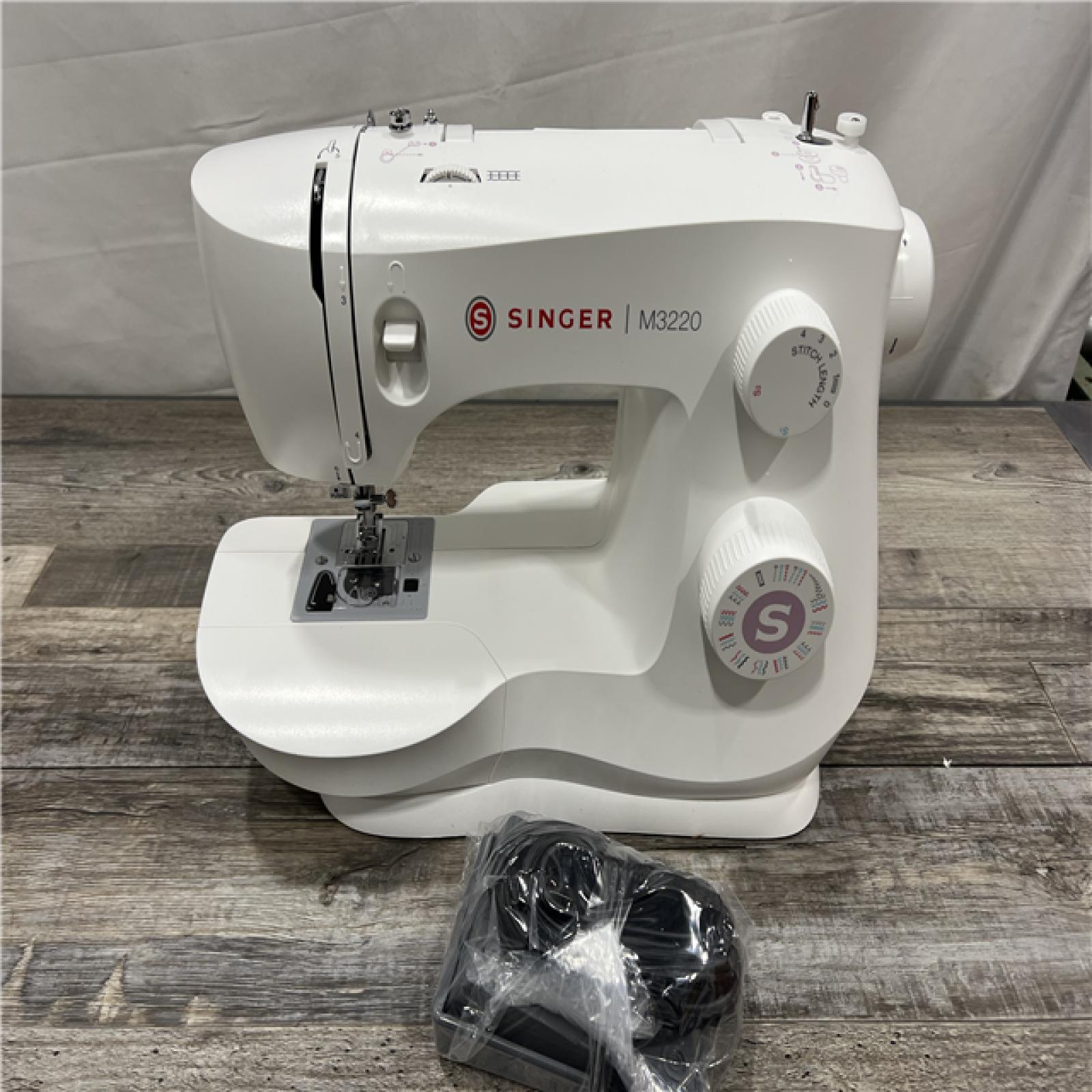 AS-IS Singer M3220 Sewing Machine