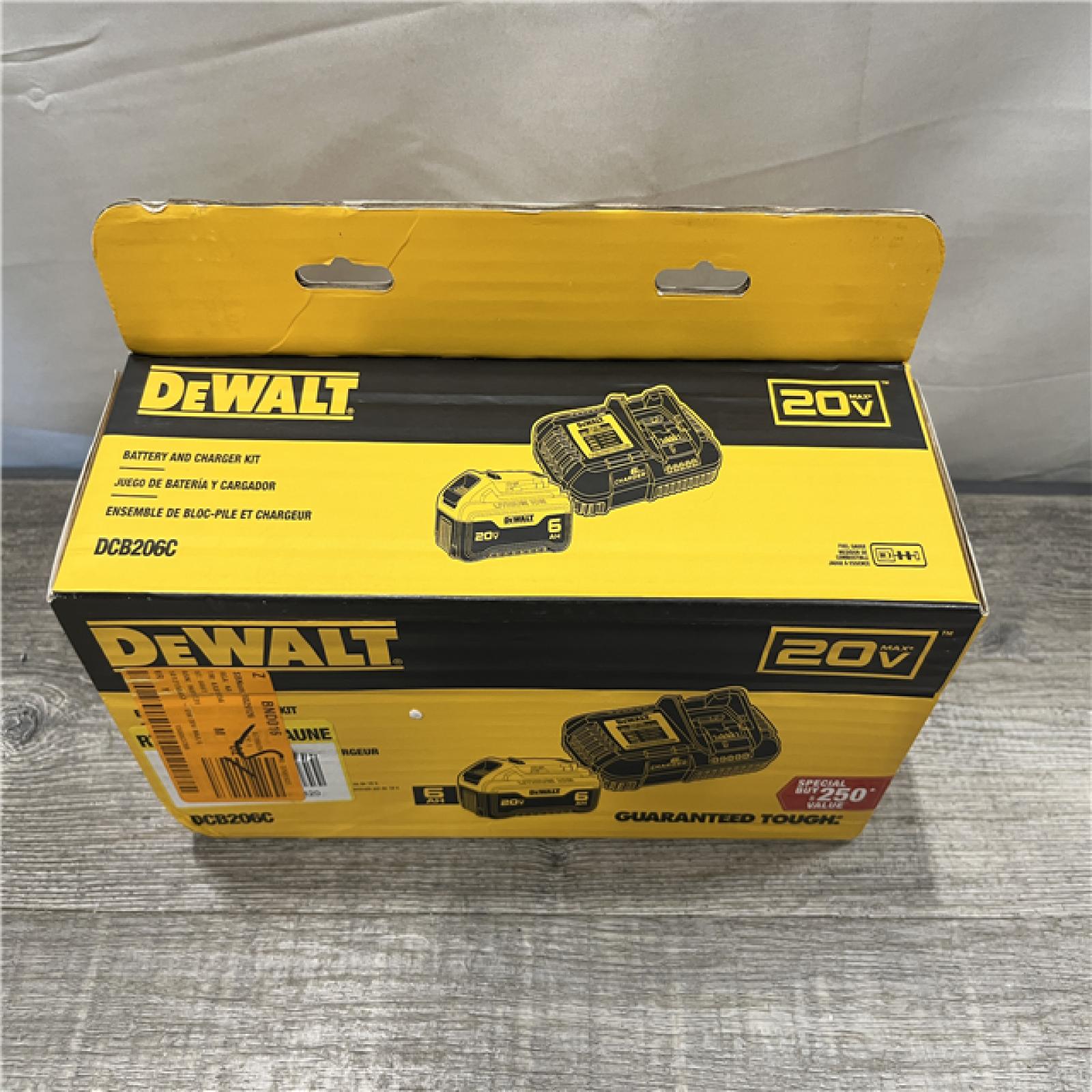 NEW - DEWALT 20V MAX Lithium-Ion 6.0 Ah Battery and Charger