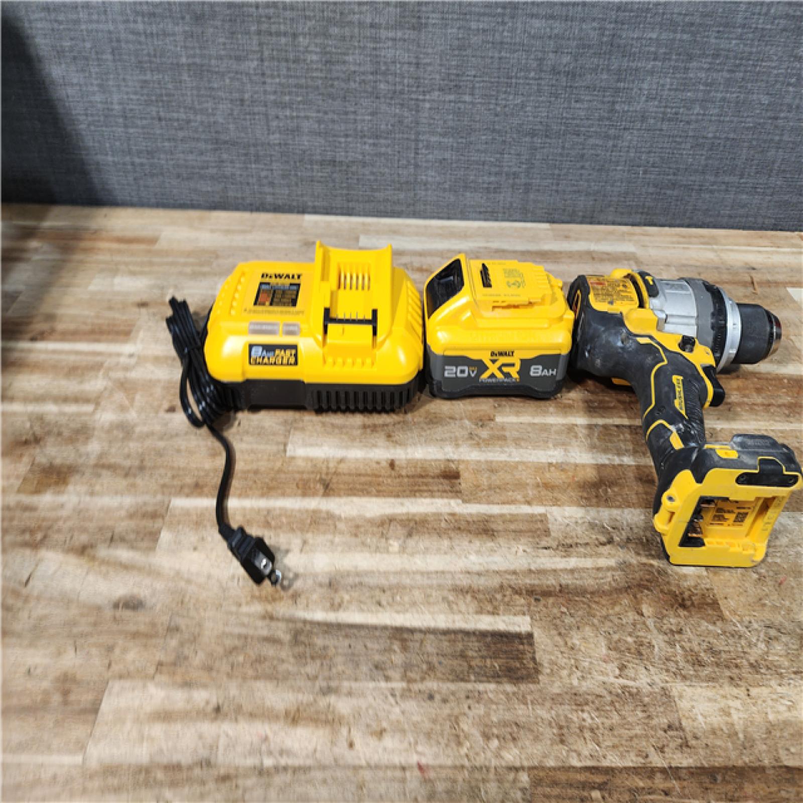 HOUSTON LOCATION - AS - IS DEWALT 20V XR Lithium-Ion Cordless Hammer Drill Kit