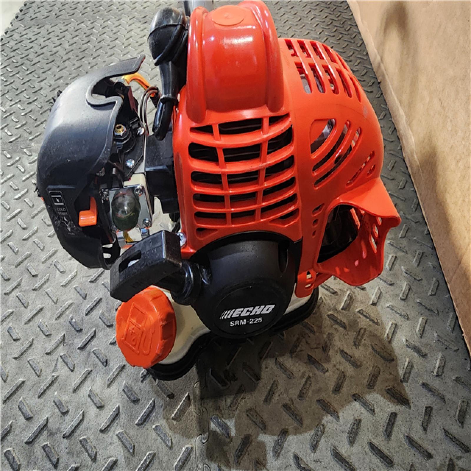 HOUSTON LOCATION AS-IS Echo SRM-225 21.2cc 2 Stroke Fuel Efficient Durable Gas Straight Shaft Trimmer