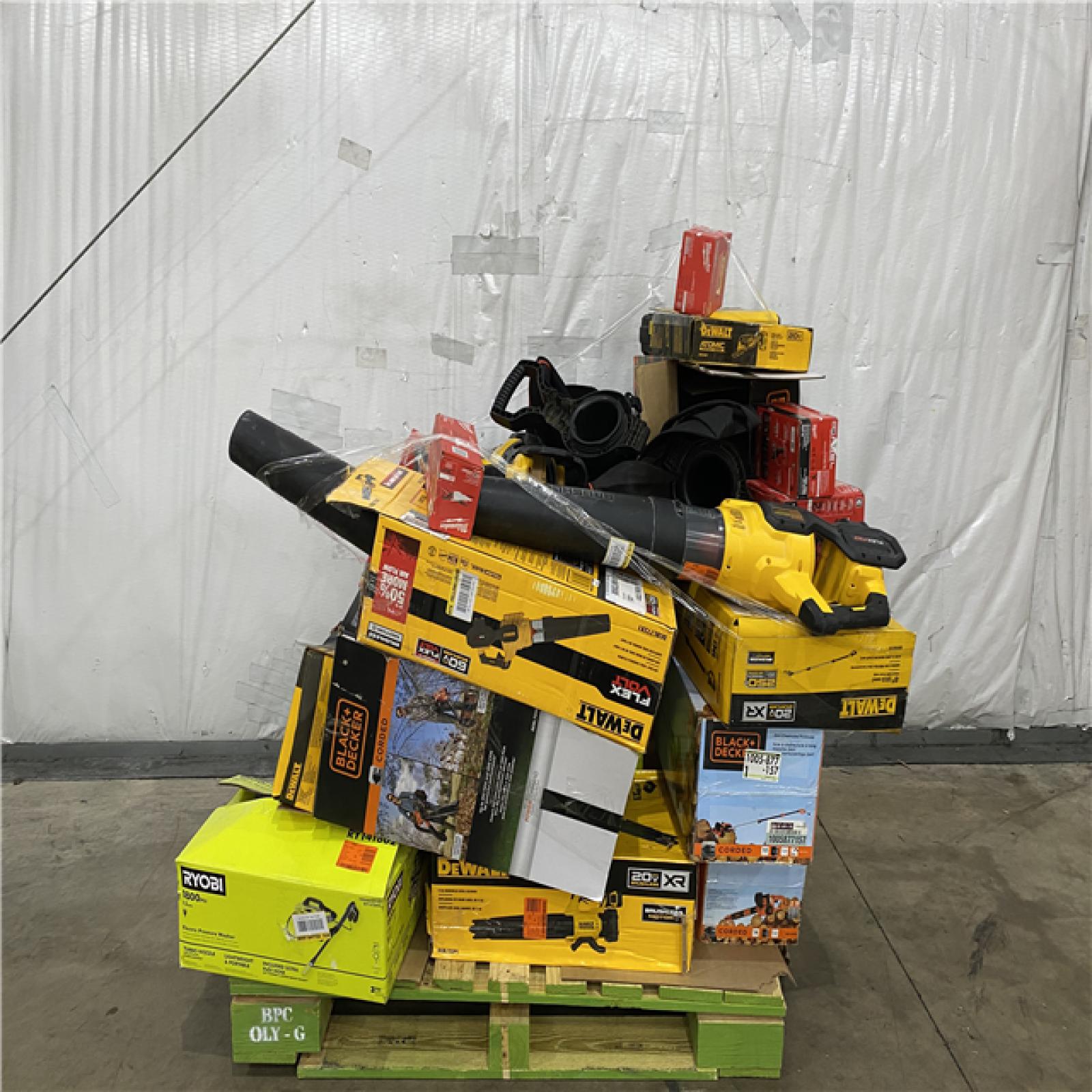 Houston Location AS IS - Tool Pallet