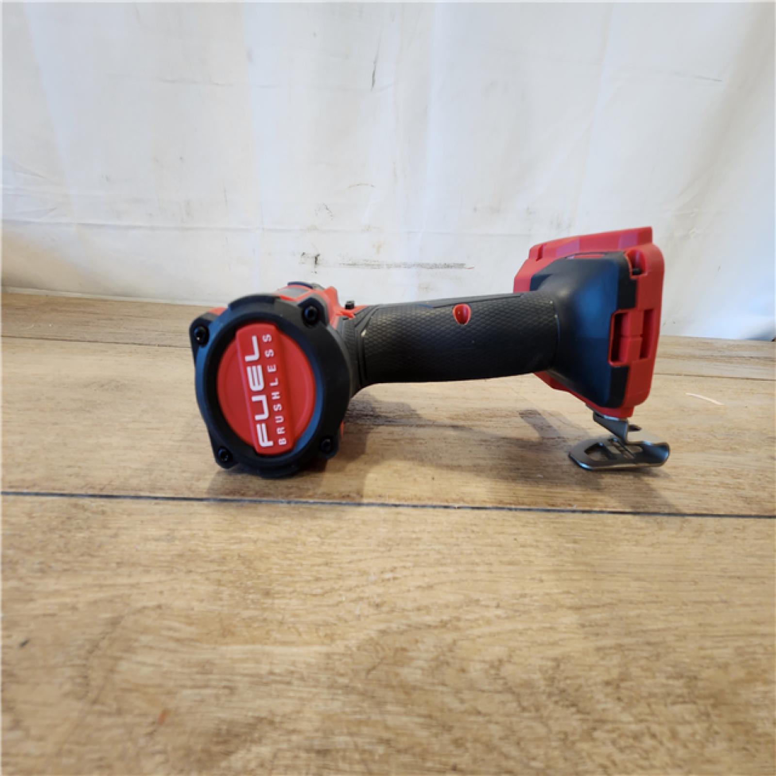 AS-IS- Milwaukee 12V 1/2  Hammer Drill/ Driver (Bare Tool)