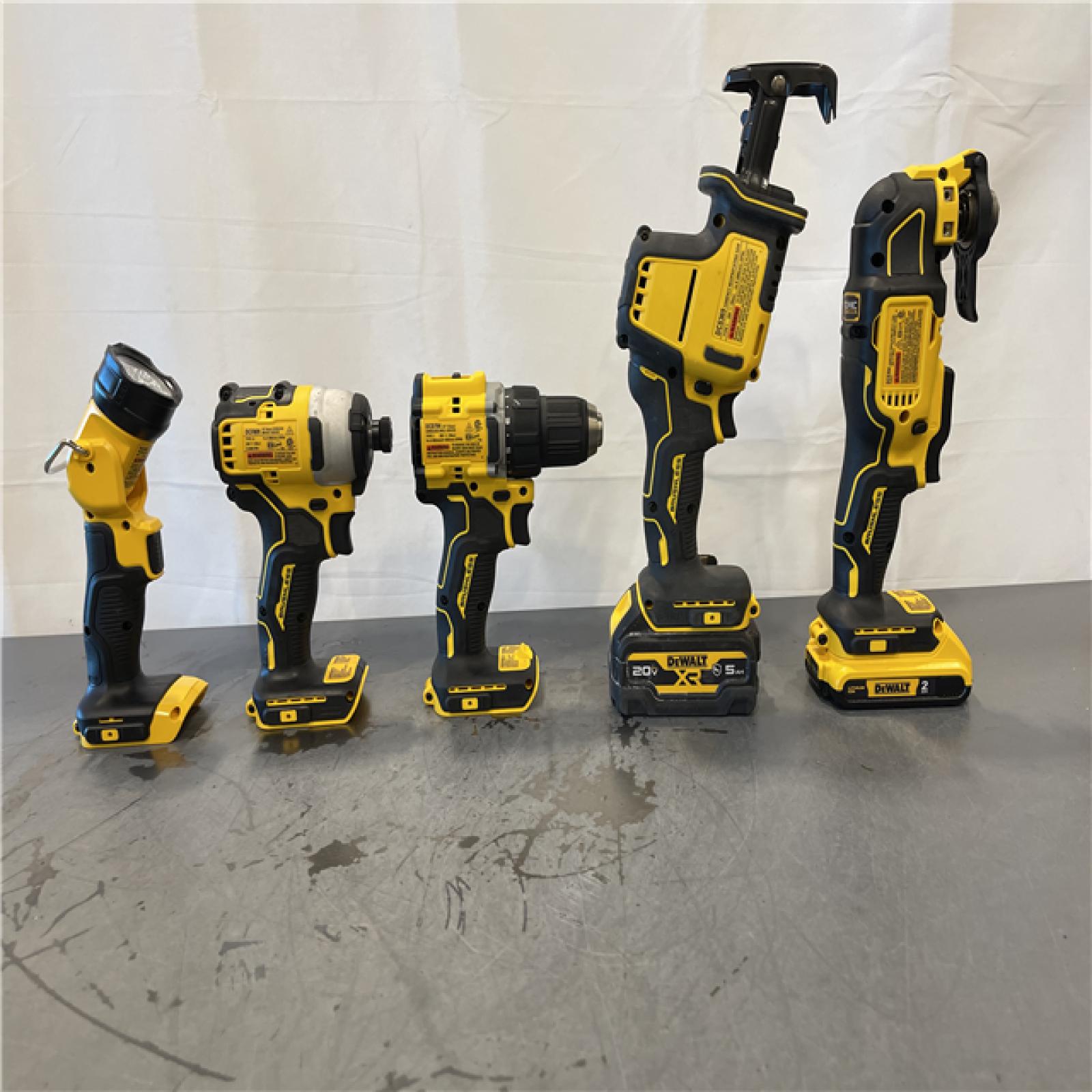 AS-IS - DEWALT 20-Volt MAX Lithium-Ion Cordless 7-Tool Combo Kit