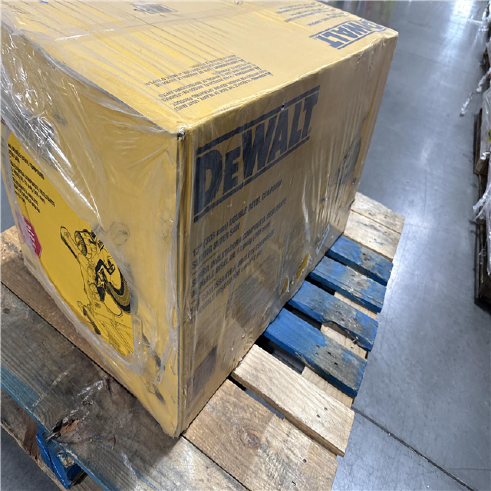 California NEW DeWalt 12” Double Bevel Compound Sliding Miter Saw