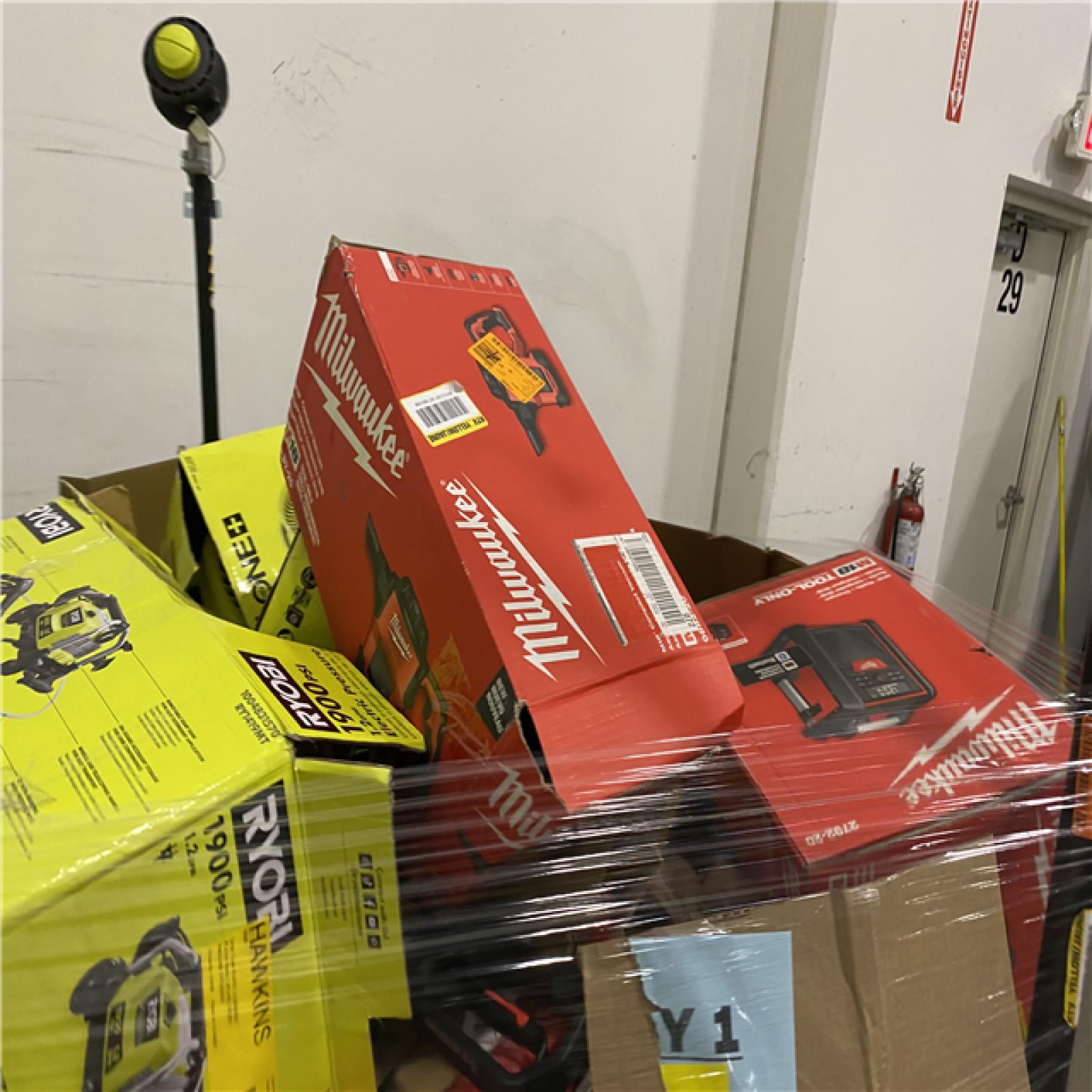 Dallas Location - As-Is Tool Pallet