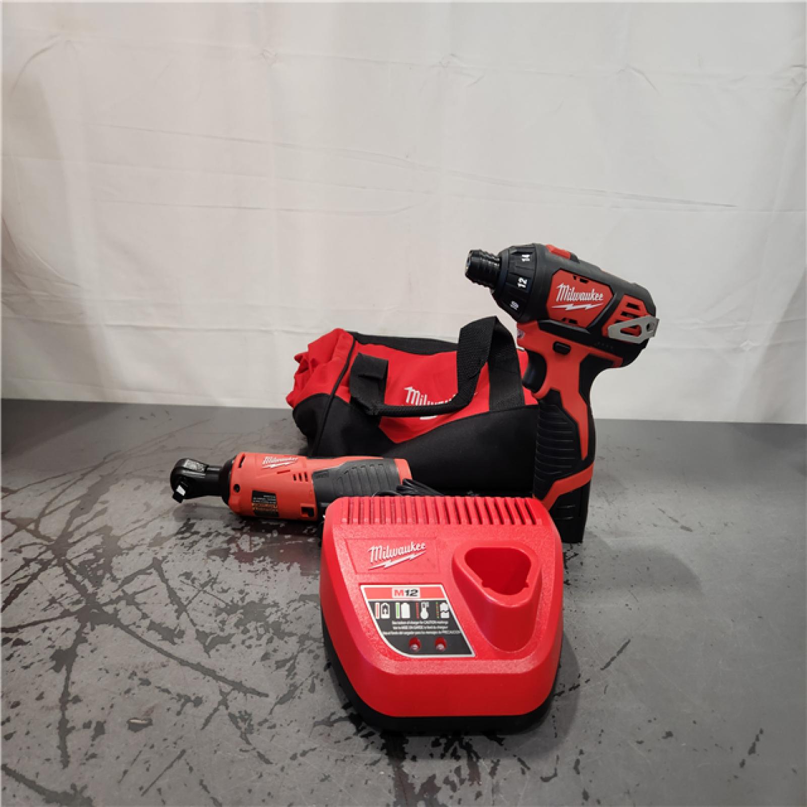 AS-IS- Milwaukee M12 Brushed Cordless 3/8 in. Ratchet and Screwdriver (2-Tool) Combo Kit