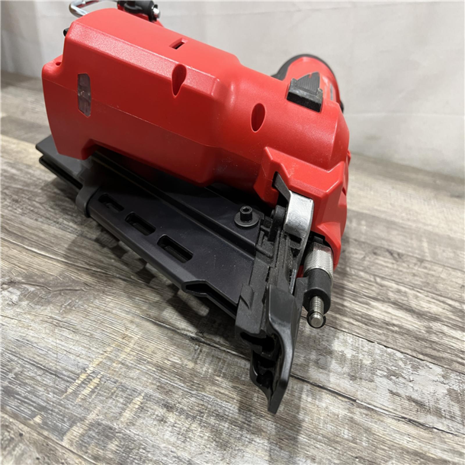 AS-IS Milwaukee FUEL 3-1/2 in. 18-Volt 30-Degree Lithium-Ion Brushless Cordless Framing Nailer (Tool-Only)