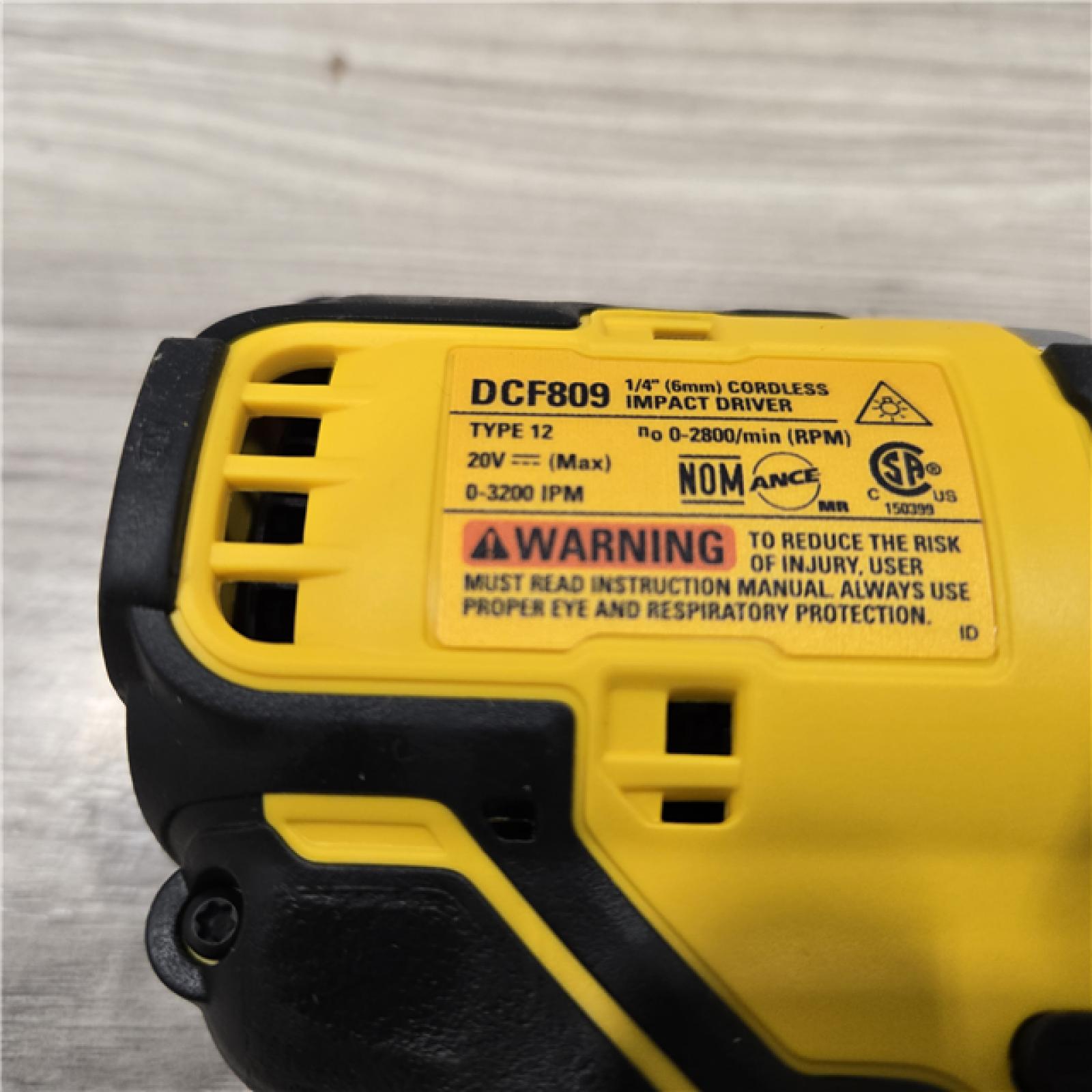 AS-IS DeWALT ATOMIC 20V MAX Cordless Compact Impact Driver Kit
