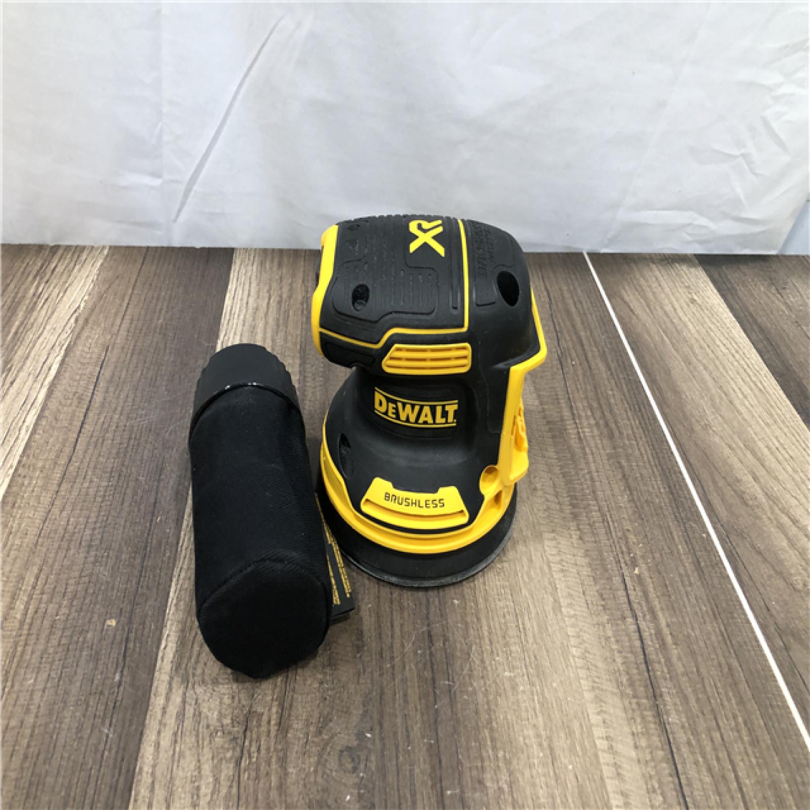 AS-IS DEWALT 20V MAX XR Cordless Brushless 5 in. Random Orbital Sander (Tool Only)