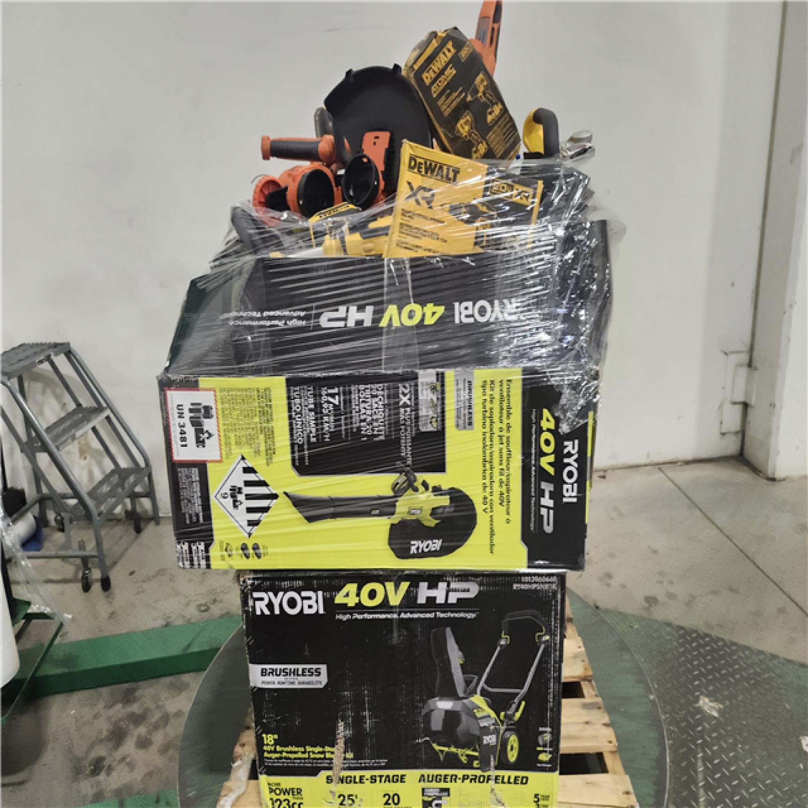 Dallas Location - As-Is Tool Pallet