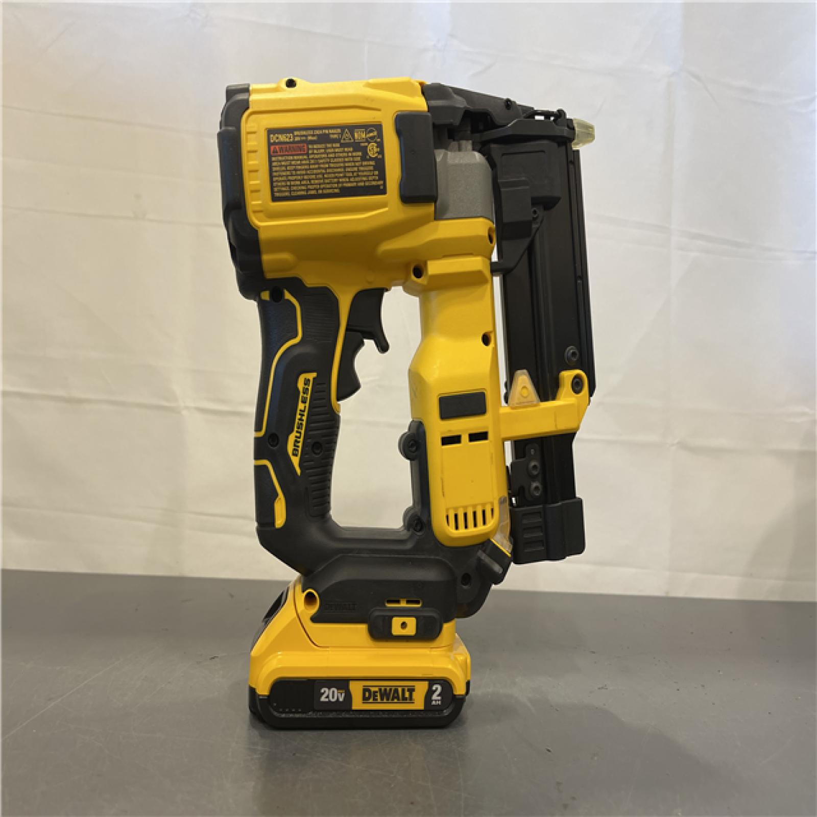 AS-IS - DeWalt ATOMIC 20V MAX Lithium Ion Cordless 23 Gauge Pin Nailer Kit