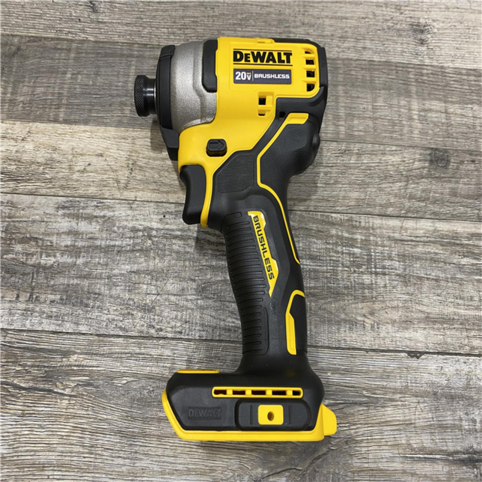 AS-IS DEWALT Atomic 20V Max Lithium-Ion Brushless Cordless Compact 1/4 in. Impact Driver Kit