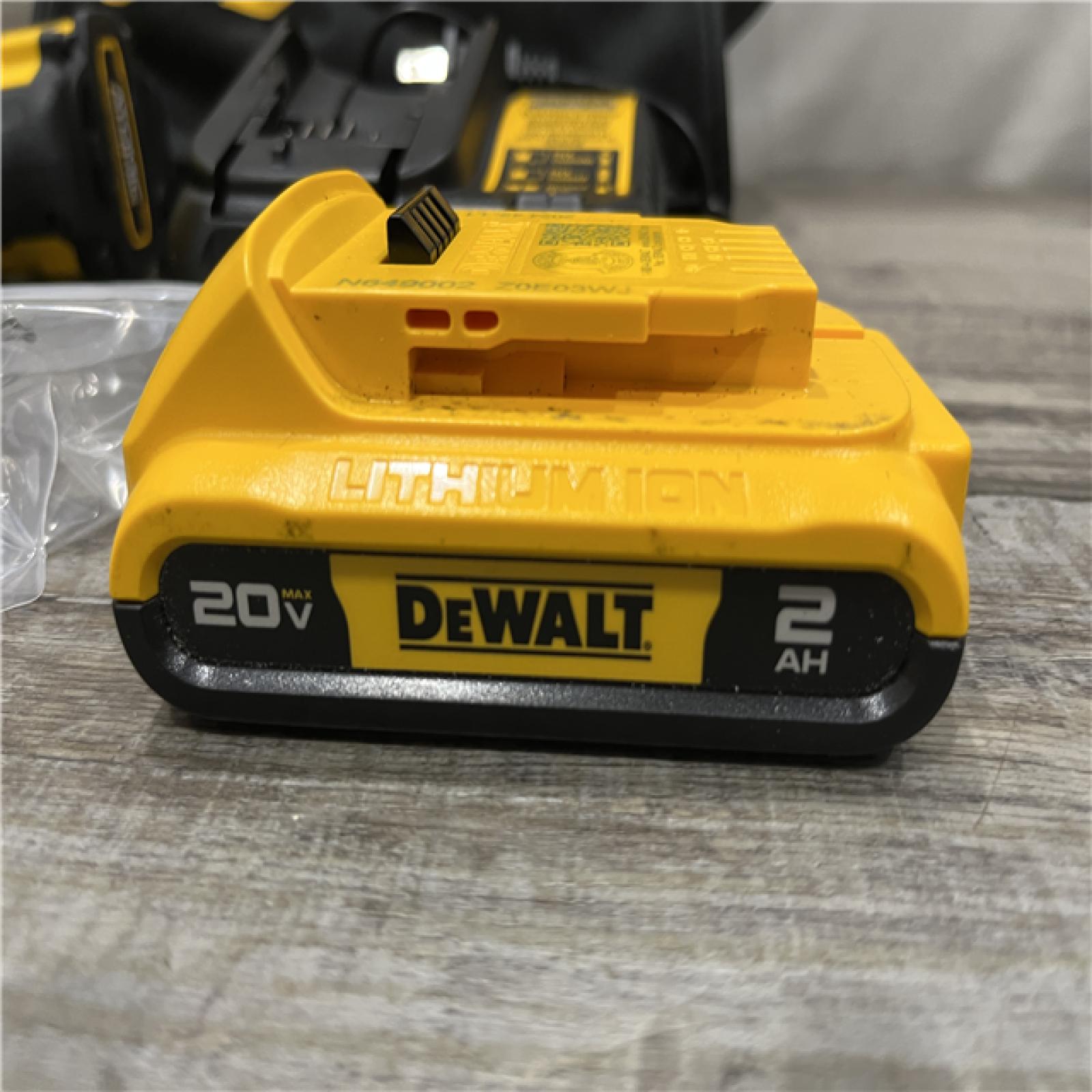 AS-IS DEWALT 20V MAX Cordless Compact Heat Gun Kit