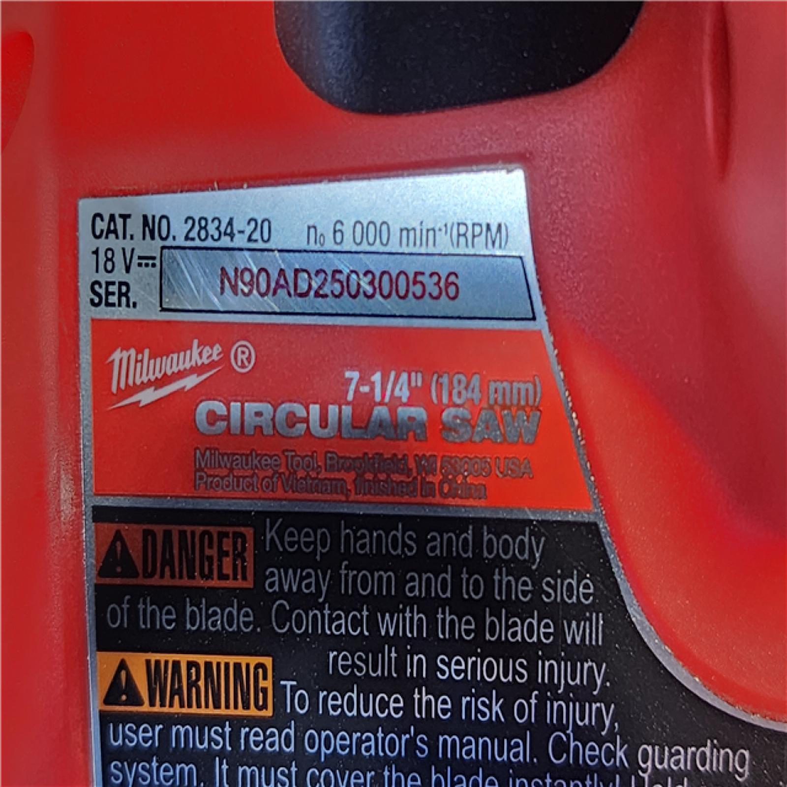 HOUSTON LOCATION - AS-IS Milwaukee M18 FUEL 7-1/4 Inch Circular Saw (Bare Tool)