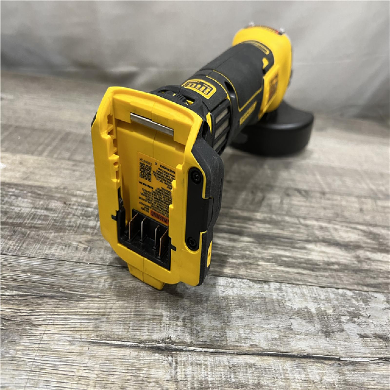 AS-IS DEWALT 20V XR Cordless 4-1/2. in. to 5 in. Variable Speed Angle Grinder (Tool Only)