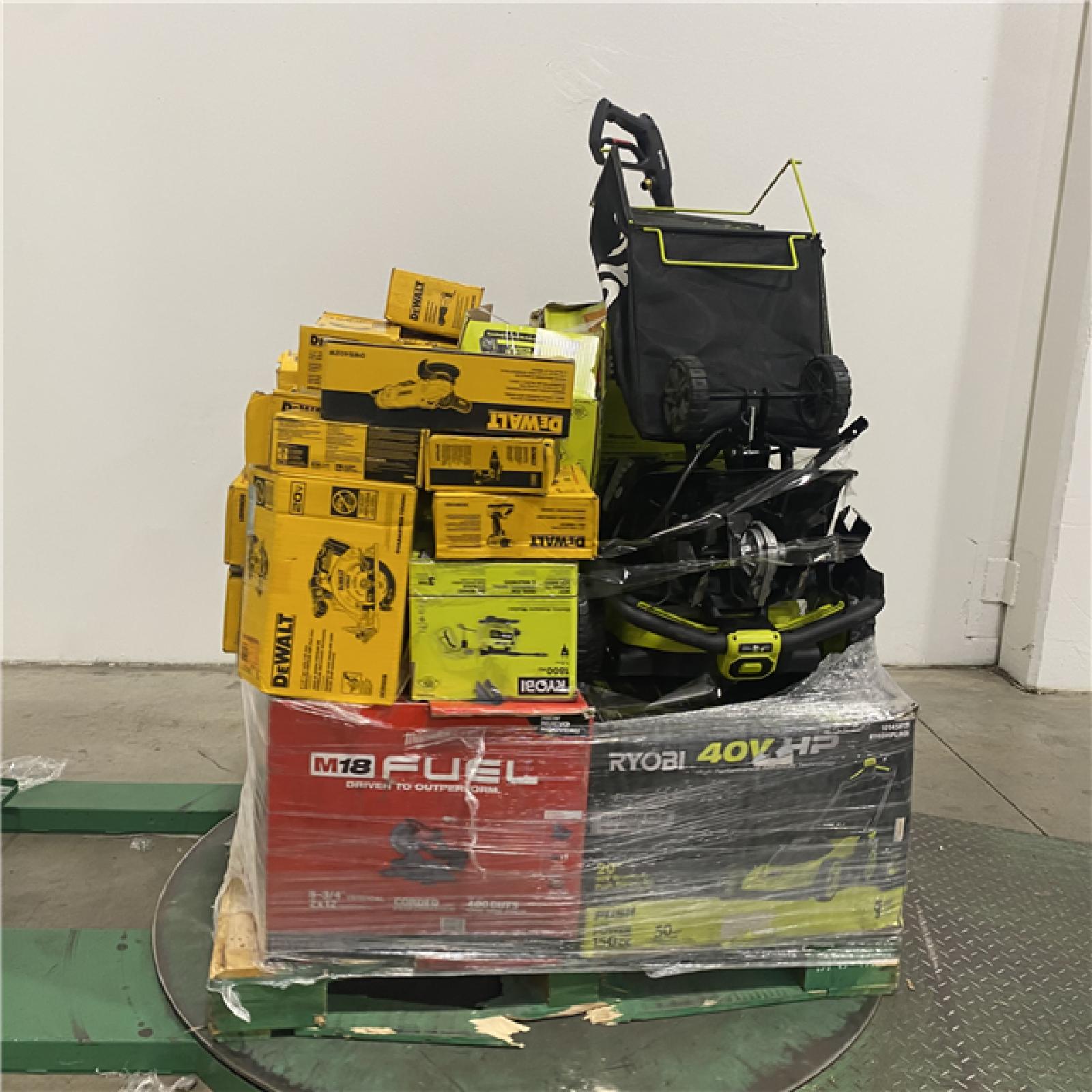 Dallas Location - As-Is Tool Pallet