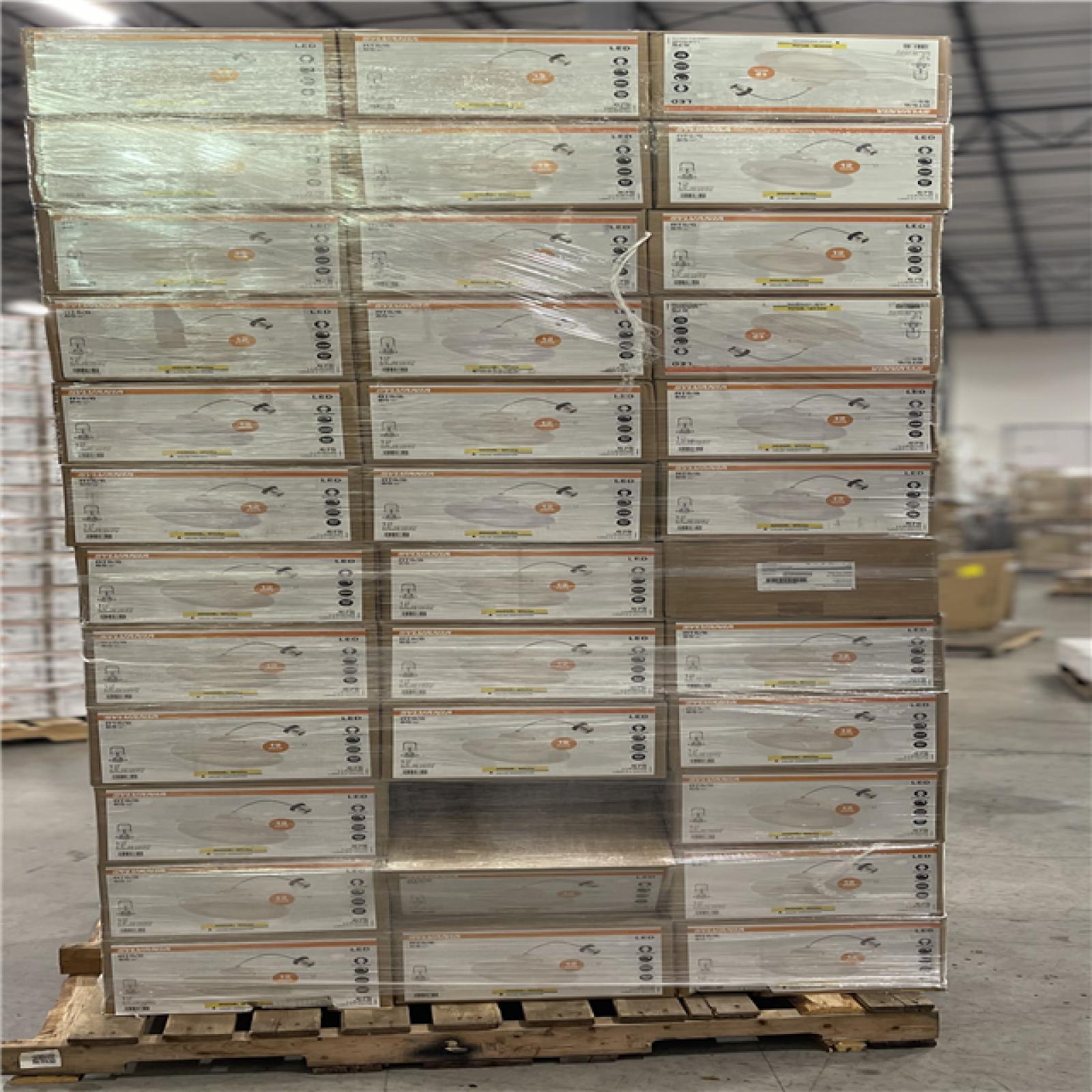 DALLAS LOCATION -LEDVANCE Integrated LED 6 in. Retro Fit 3000K 675 Lumen Dimmable Recessed Light White  Wet Rated (12-Pack)PALLET-(66 CASES)